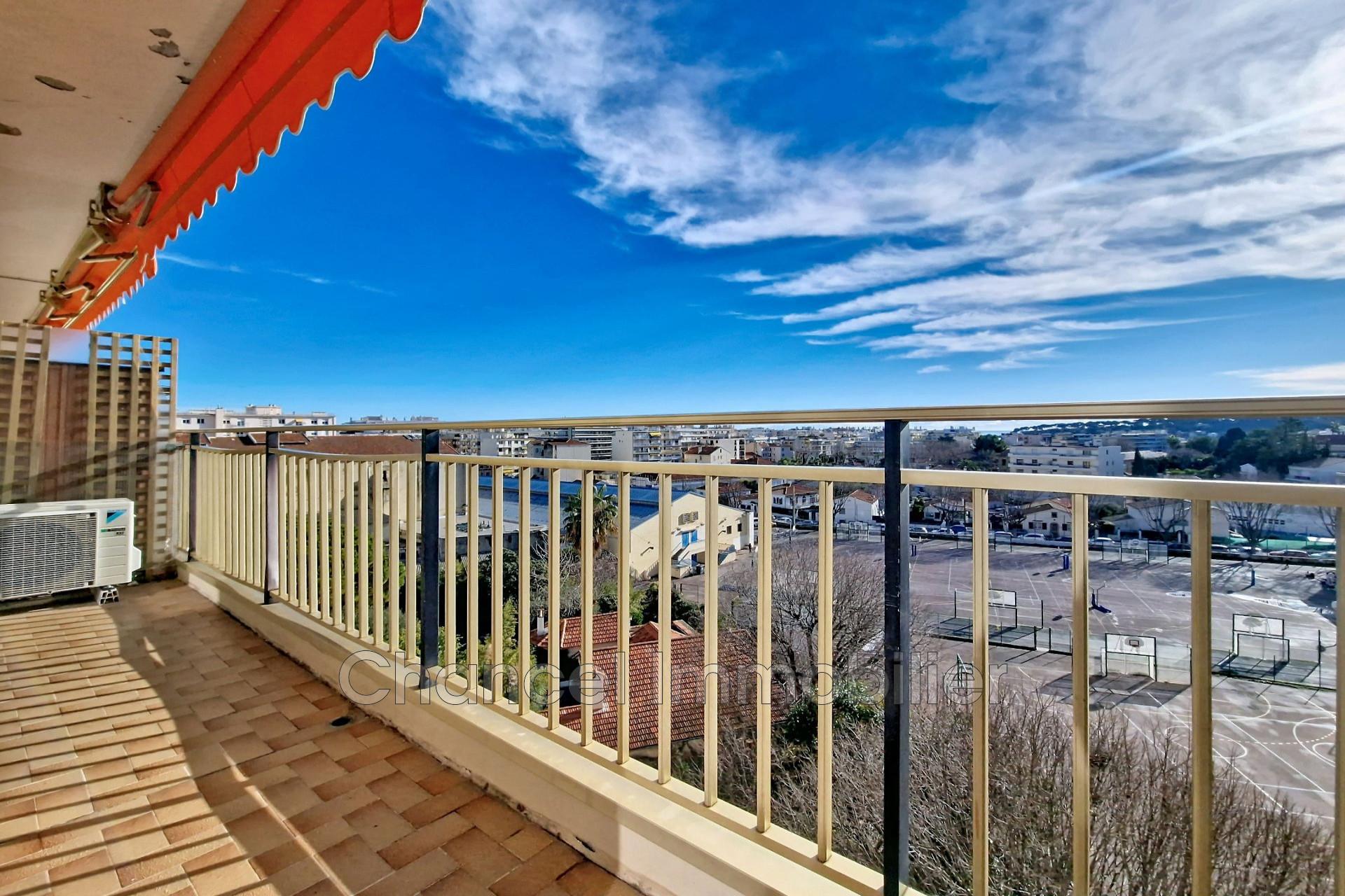 Appartement à vendre, 73m², Antibes