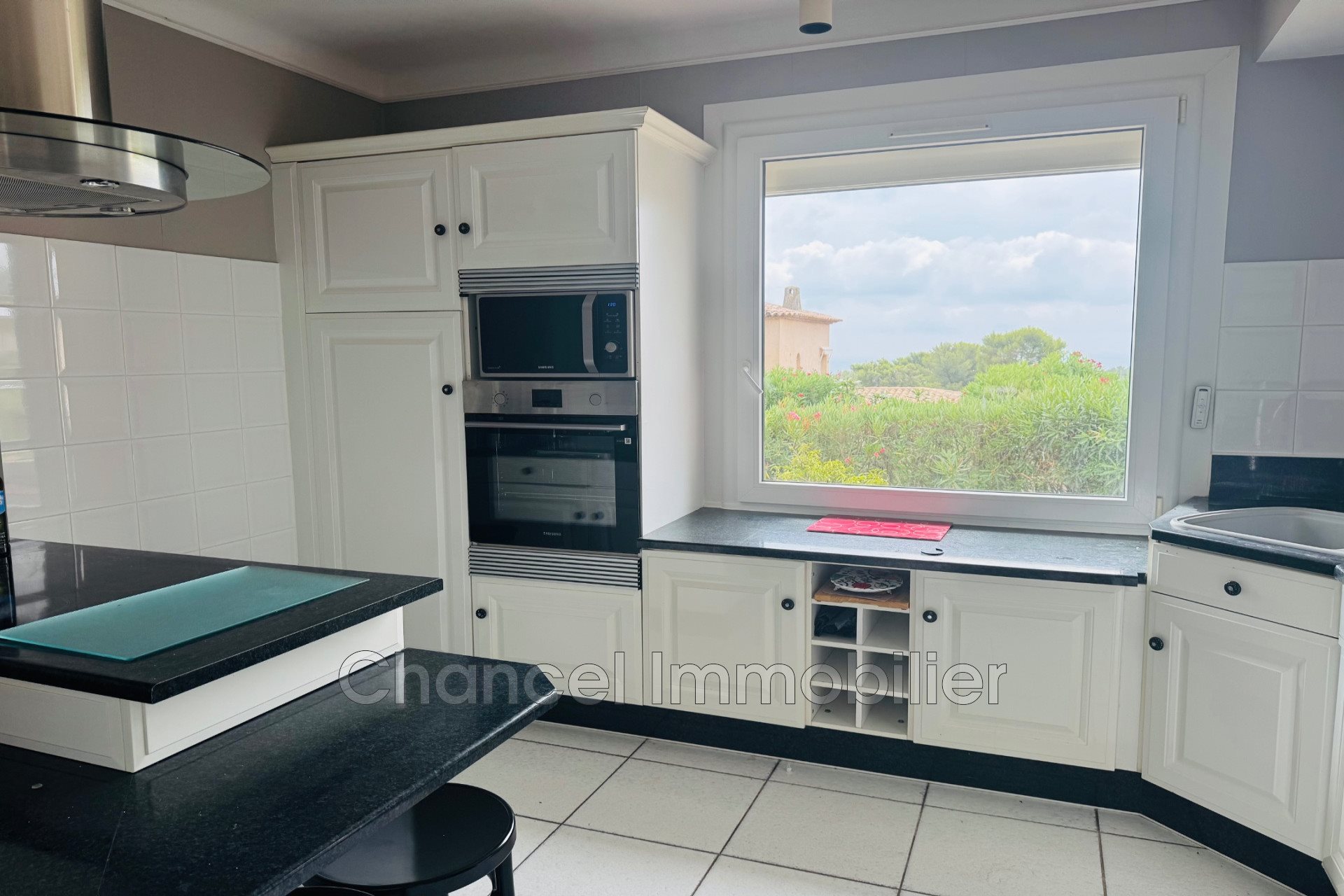Maison à louer, 180m², Antibes