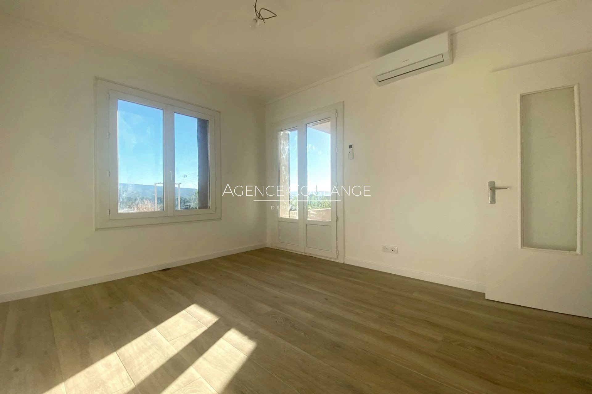 Appartement à louer, 77m², La Ciotat