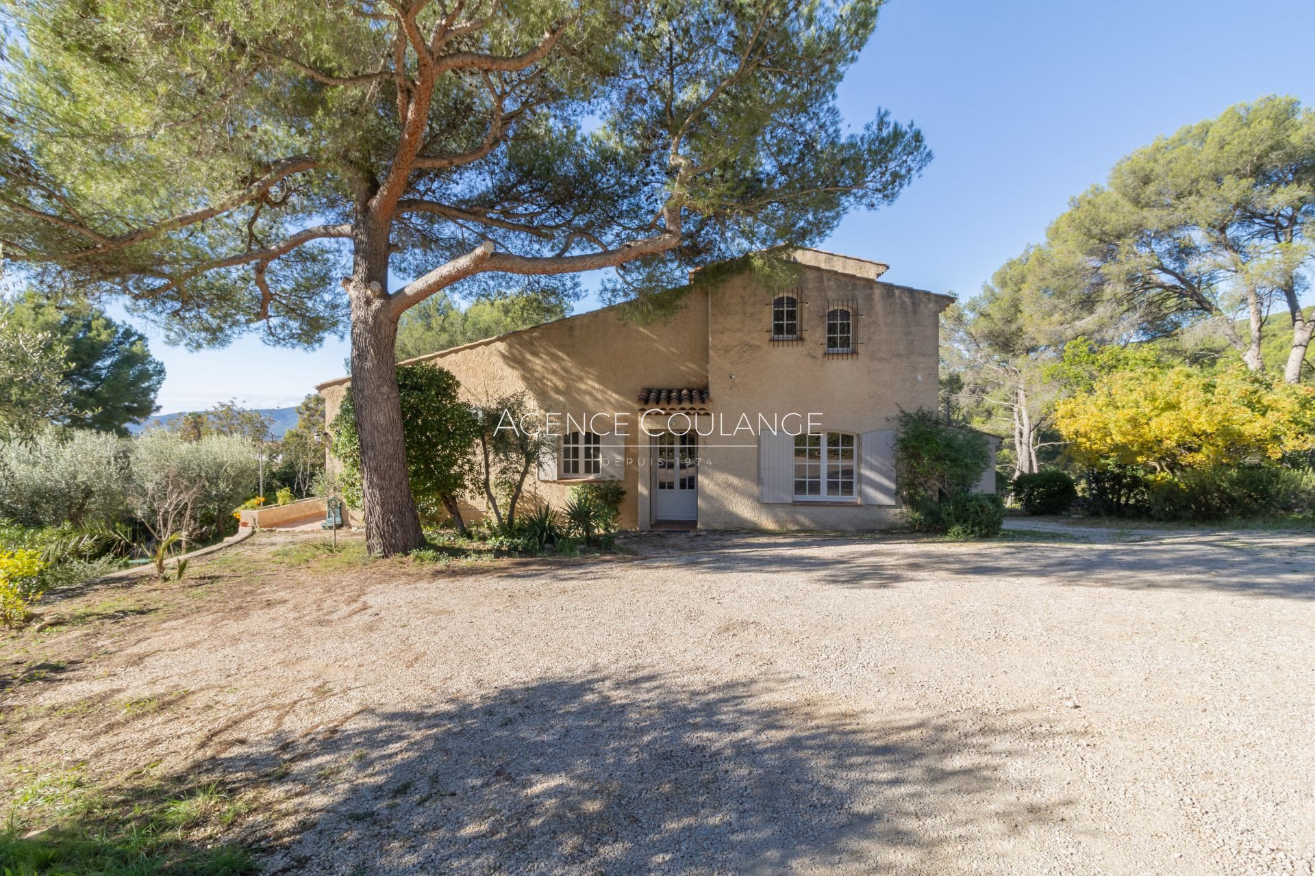 Maison à vendre, 276m², Ceyreste