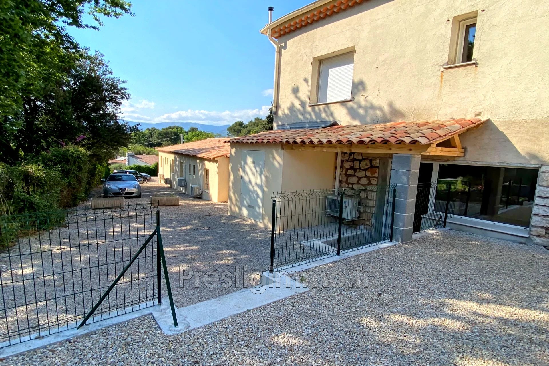 Maison à louer, 80m², Roquefort-les-Pins