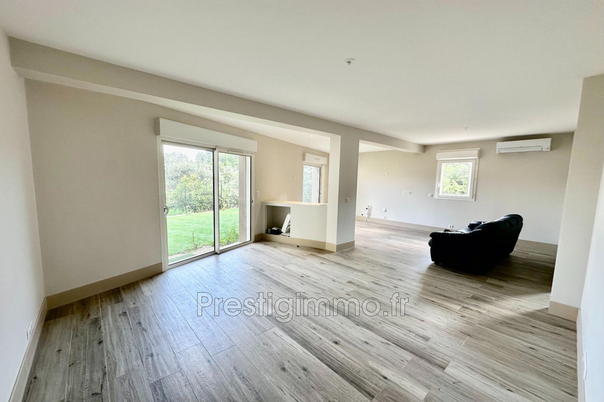 Maison à louer, 99m², Le Rouret