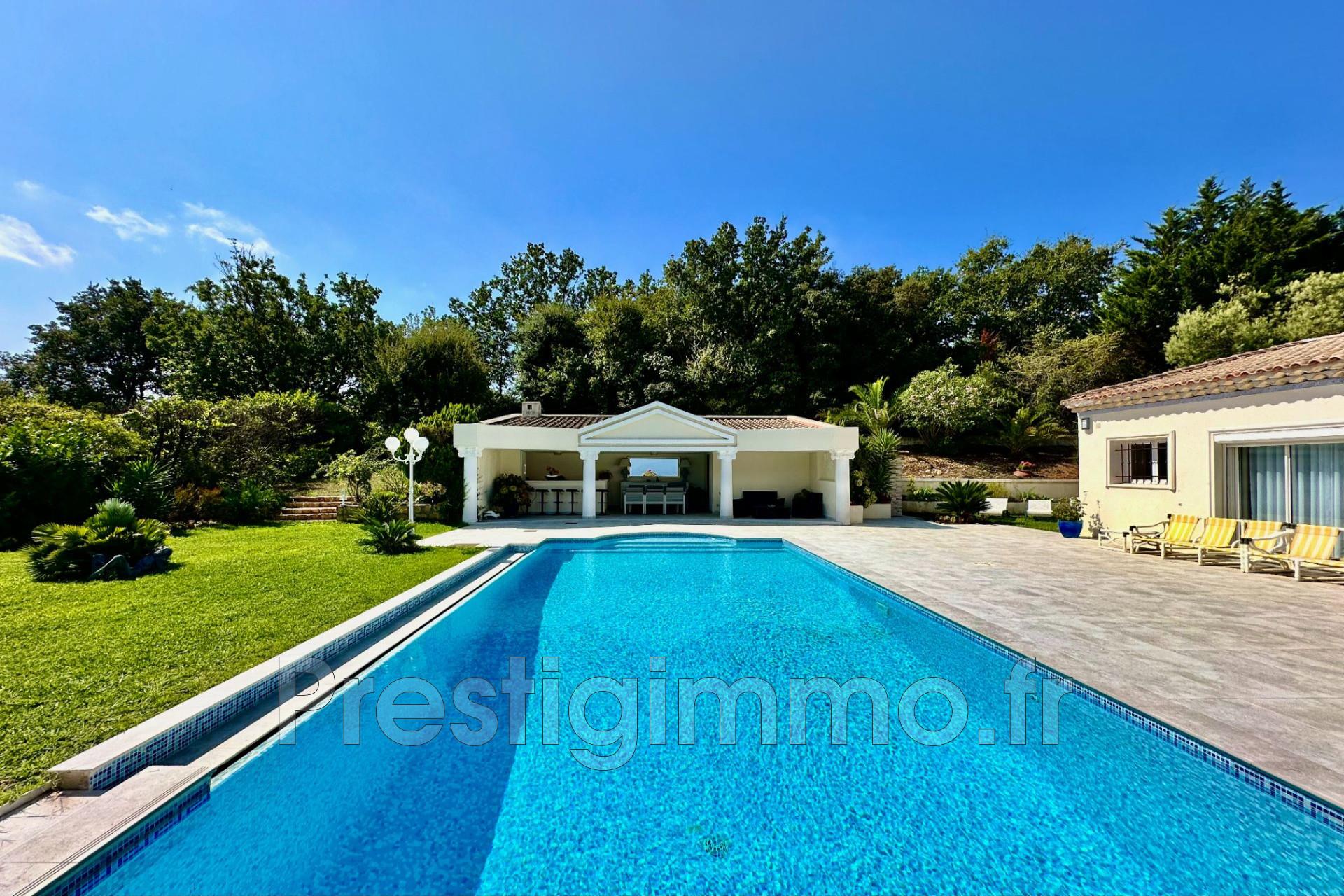 Maison à vendre, 280m², Vallauris