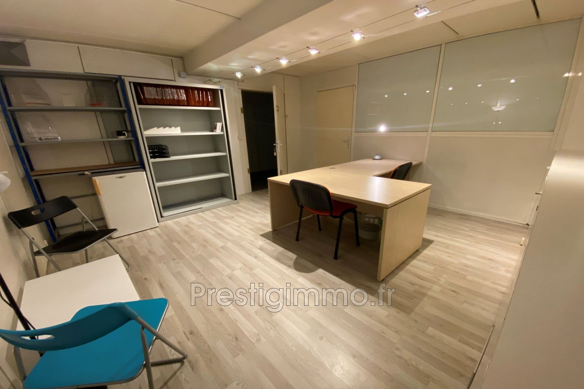 Maison à louer, 17m², Vallauris