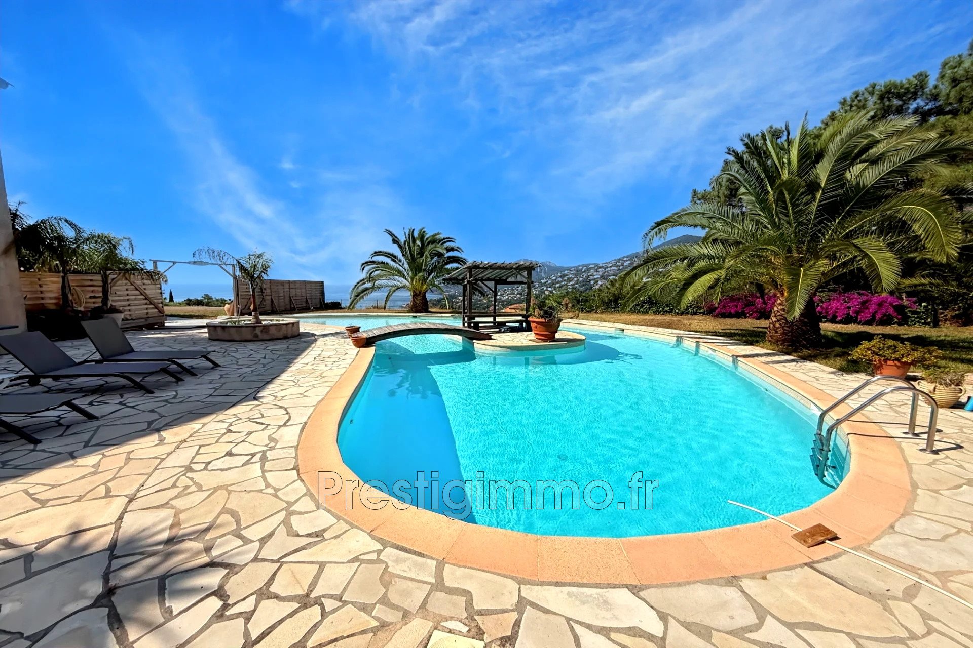 Maison à vendre, 427m², Théoule-sur-Mer