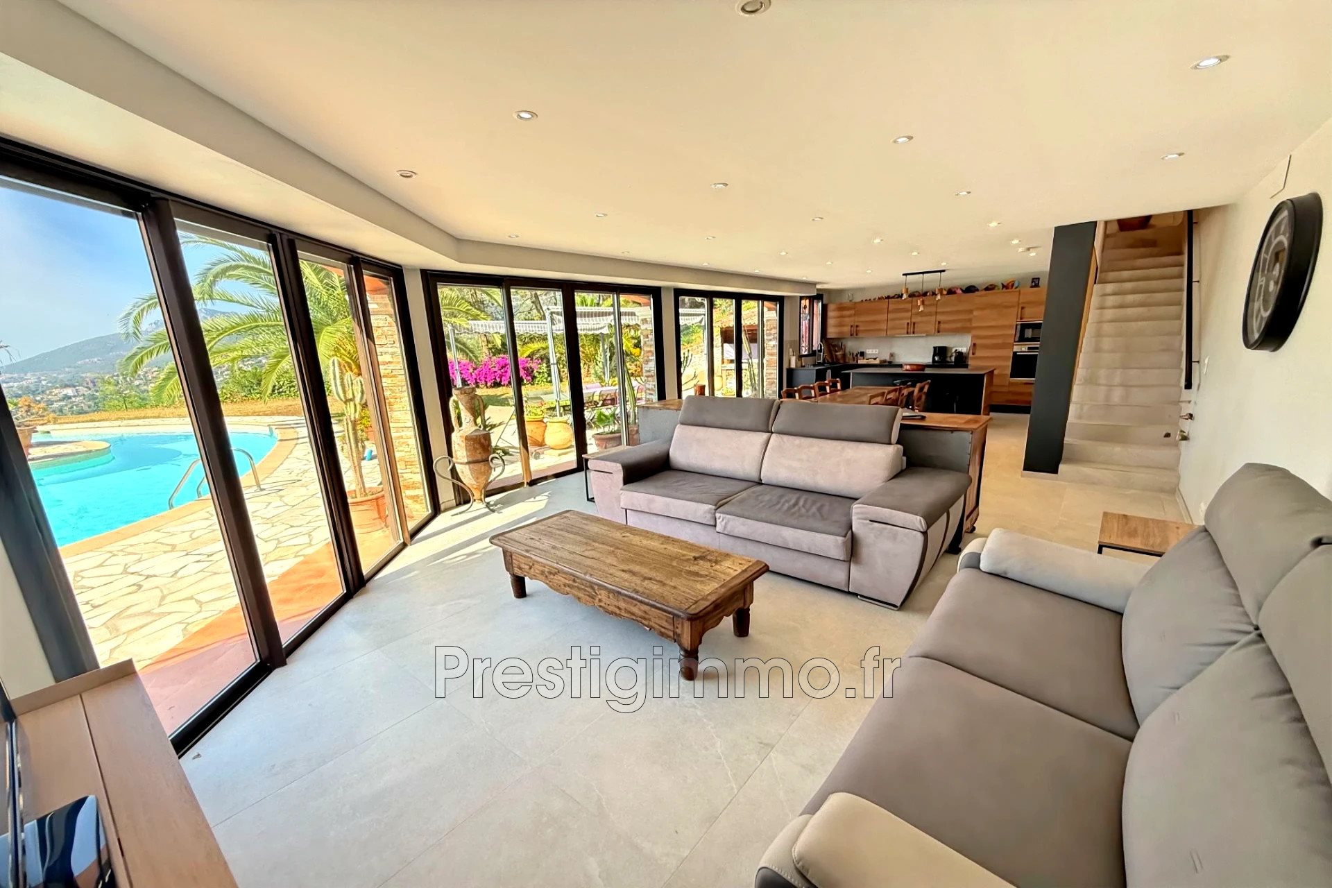Maison à vendre, 427m², Théoule-sur-Mer