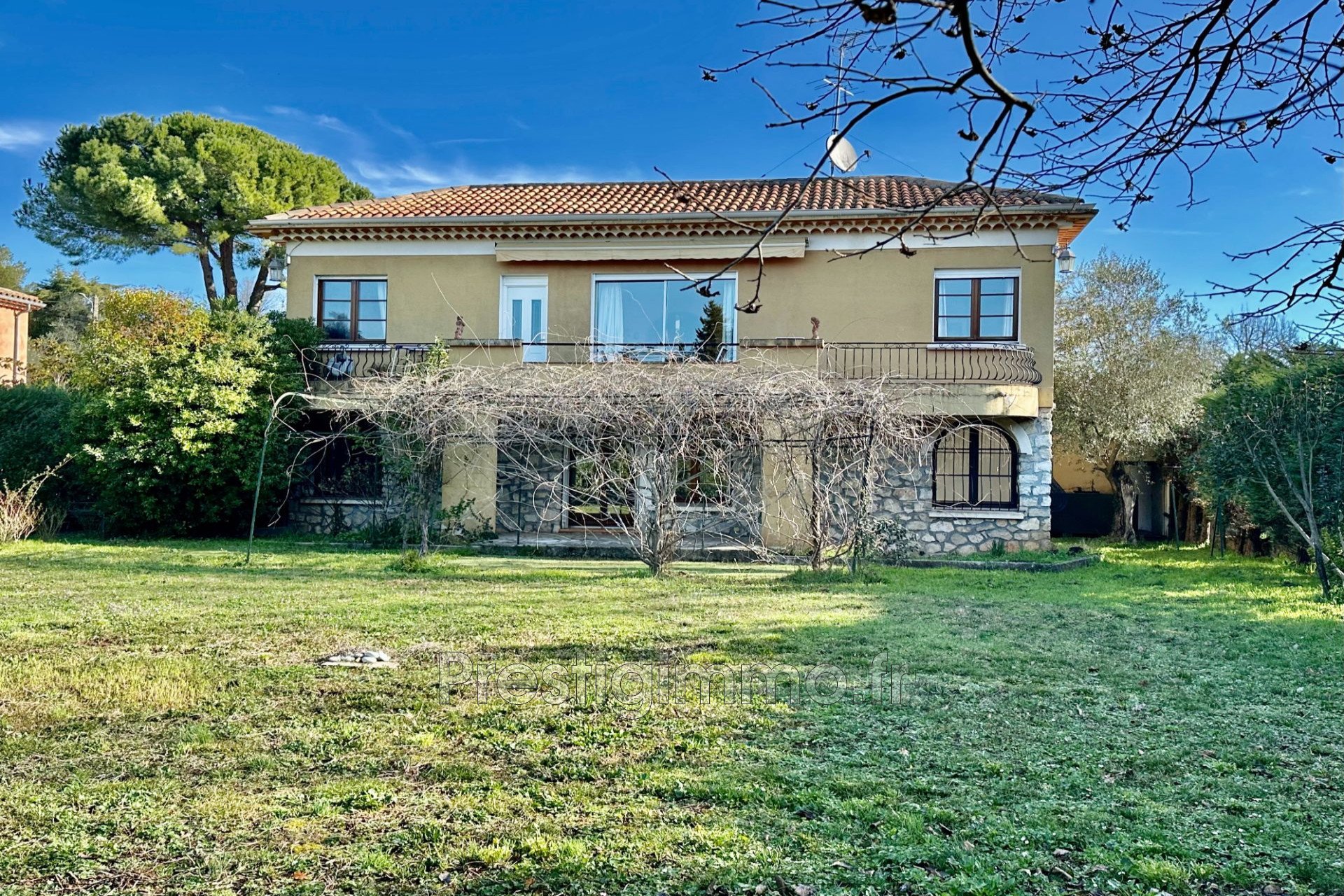 Maison à vendre, 270m², Roquefort-les-Pins