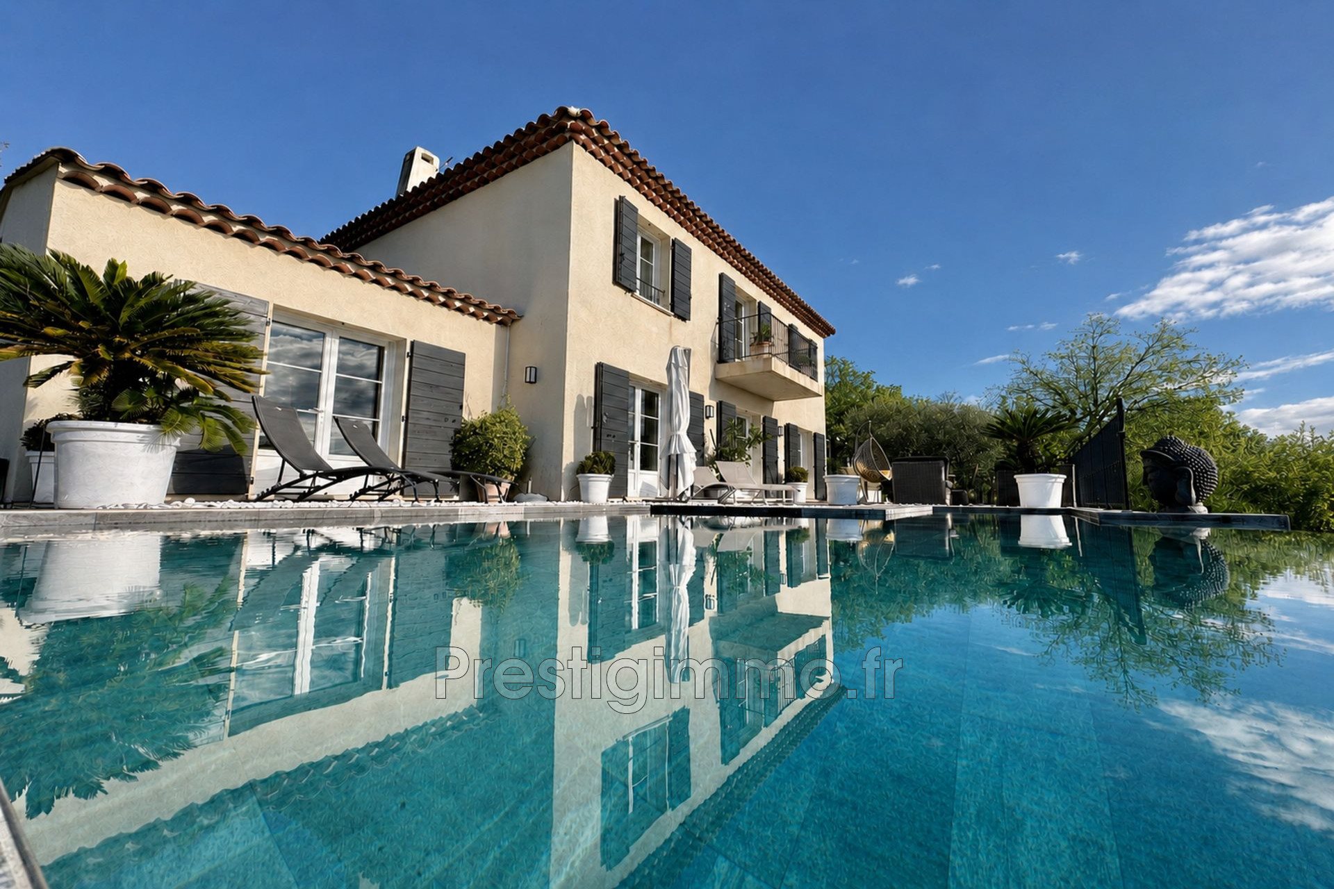 Maison à louer, 163m², Montauroux