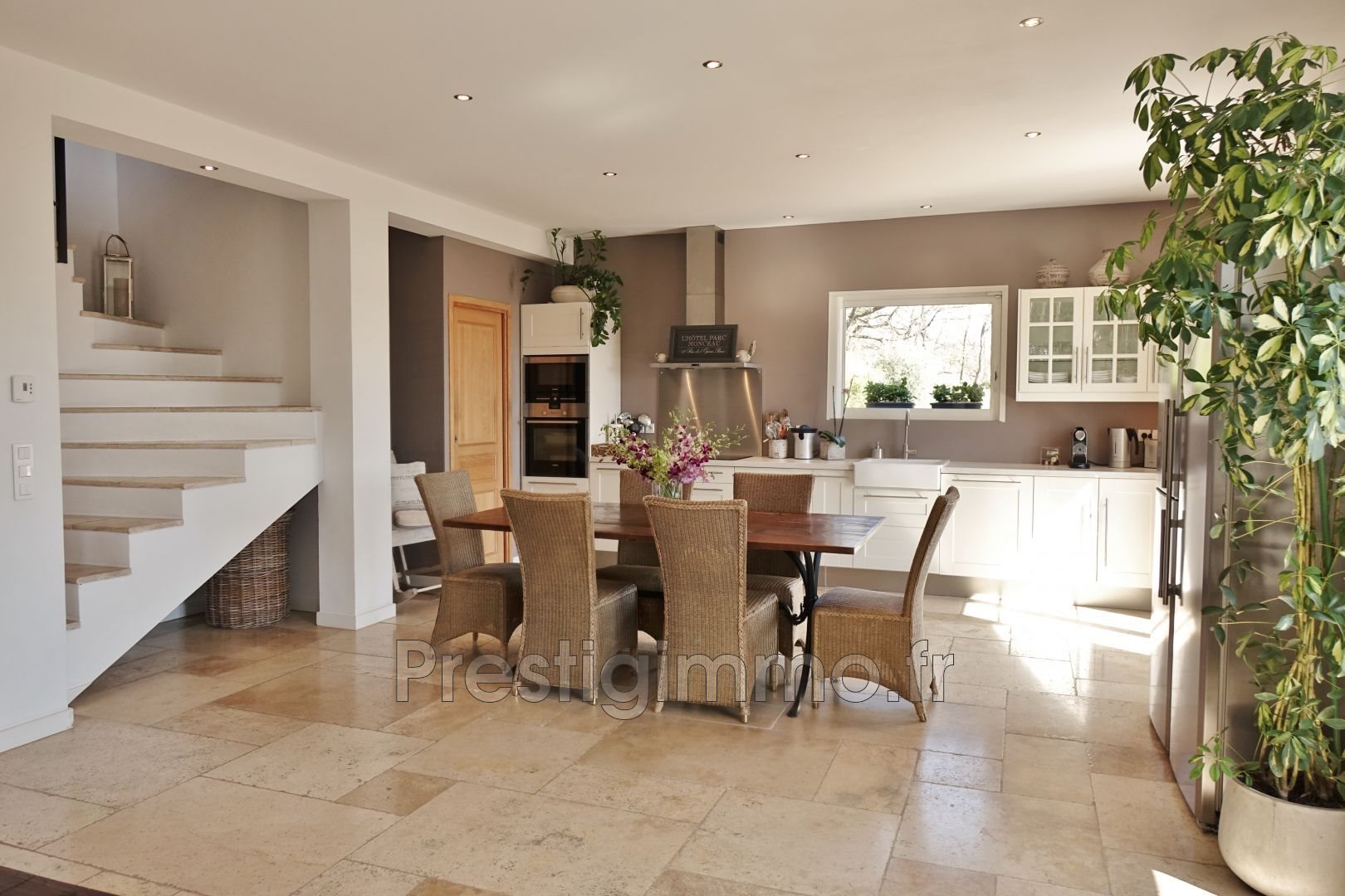 Maison à louer, 163m², Montauroux