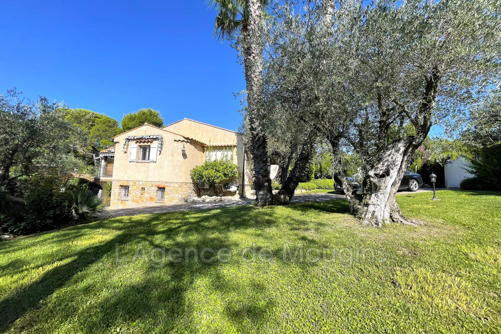 Maison à vendre, 177m², Mougins