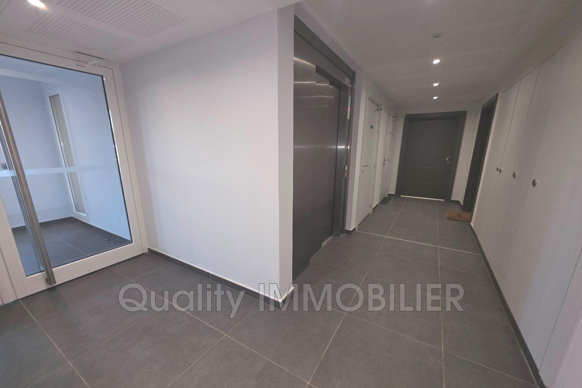 Appartement à vendre, 74m², Antibes