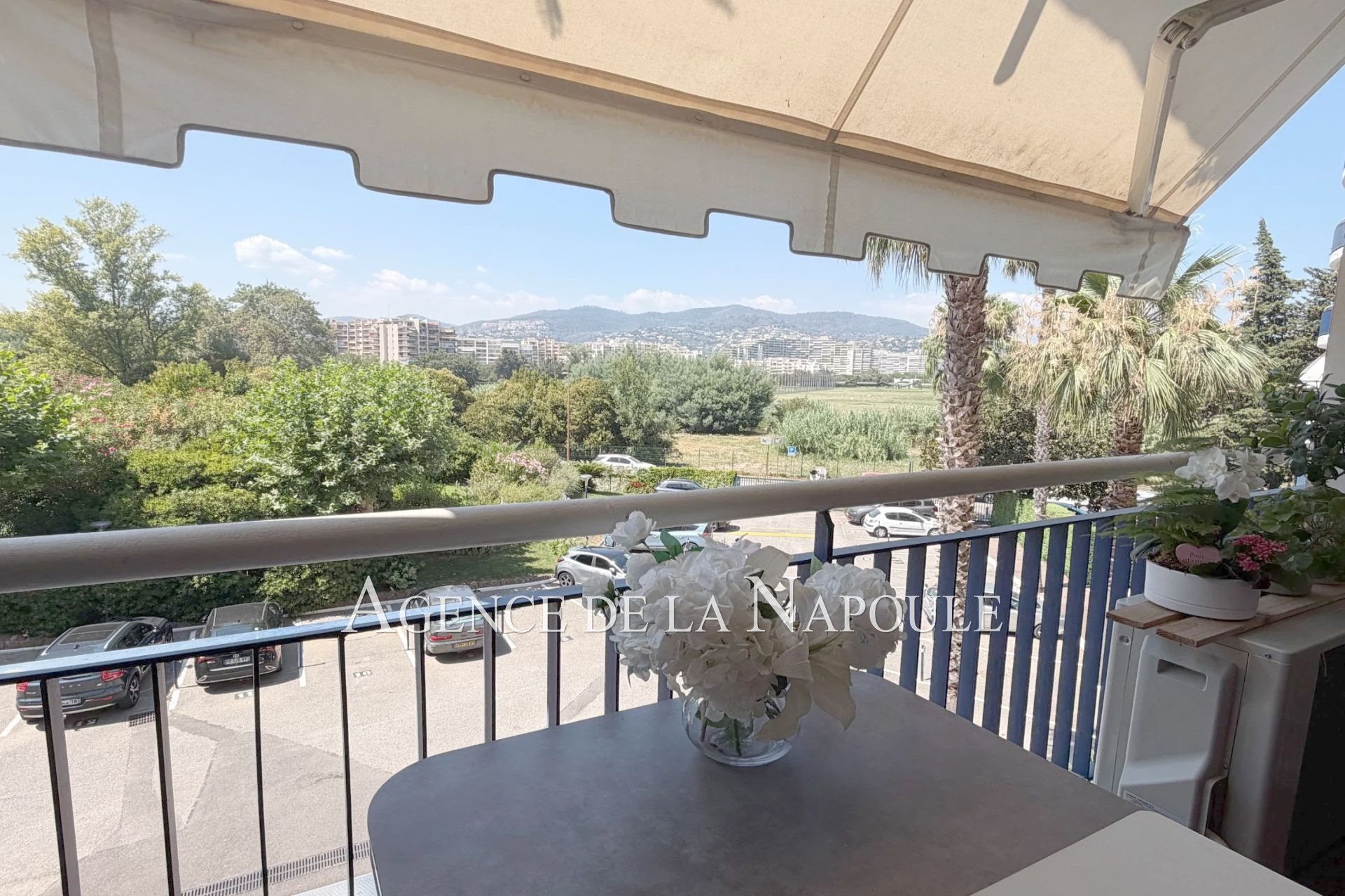 Appartement à vendre, 32m², Mandelieu-la-Napoule