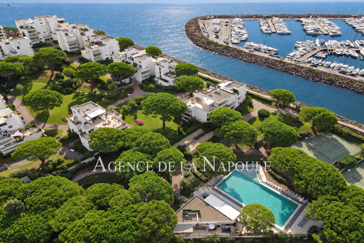 Appartement à vendre, 70m², Mandelieu-la-Napoule