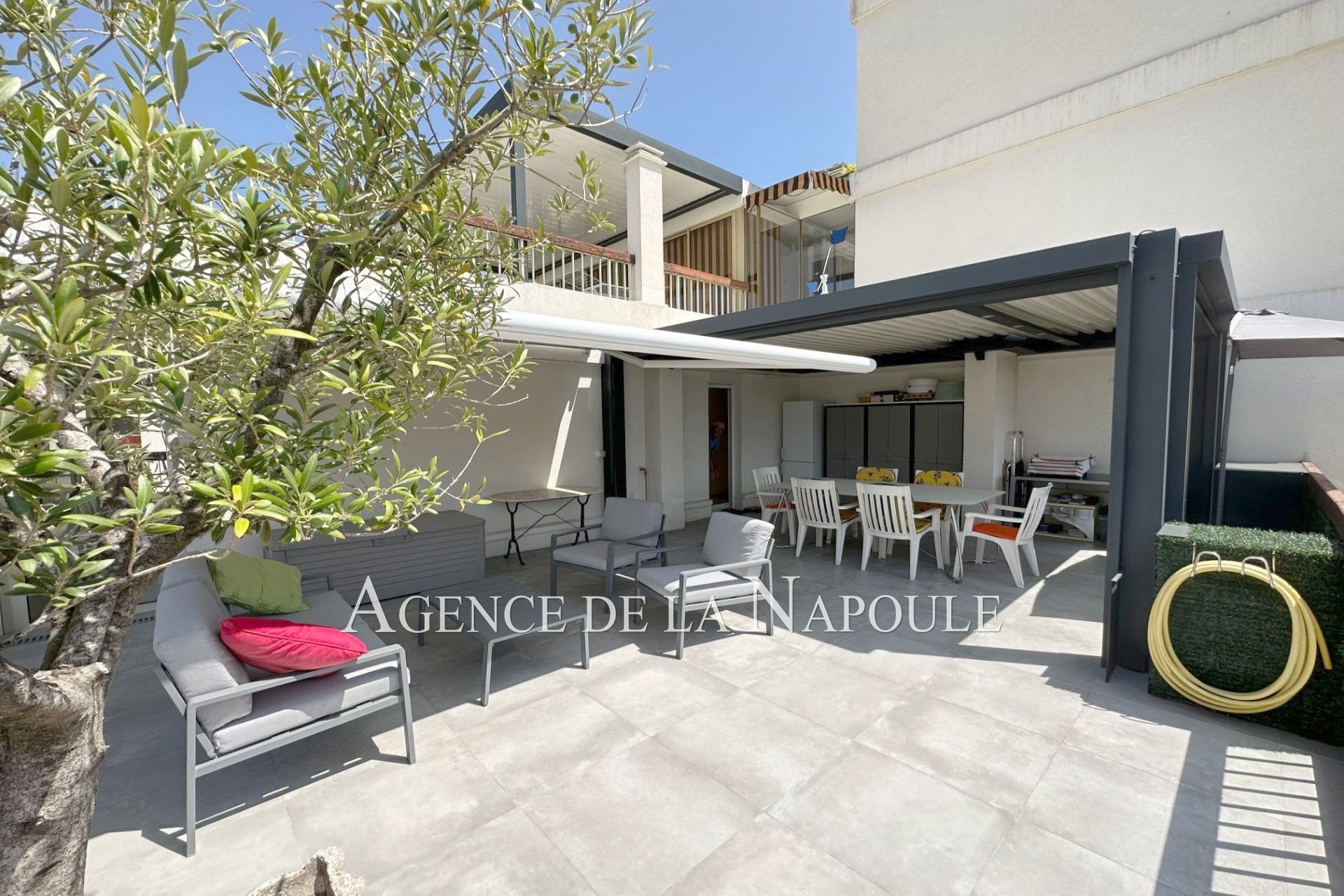 Appartement à vendre, 70m², Mandelieu-la-Napoule