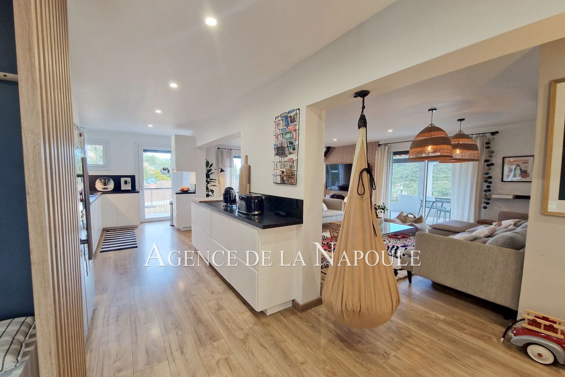 Maison à vendre, 130m², Fréjus