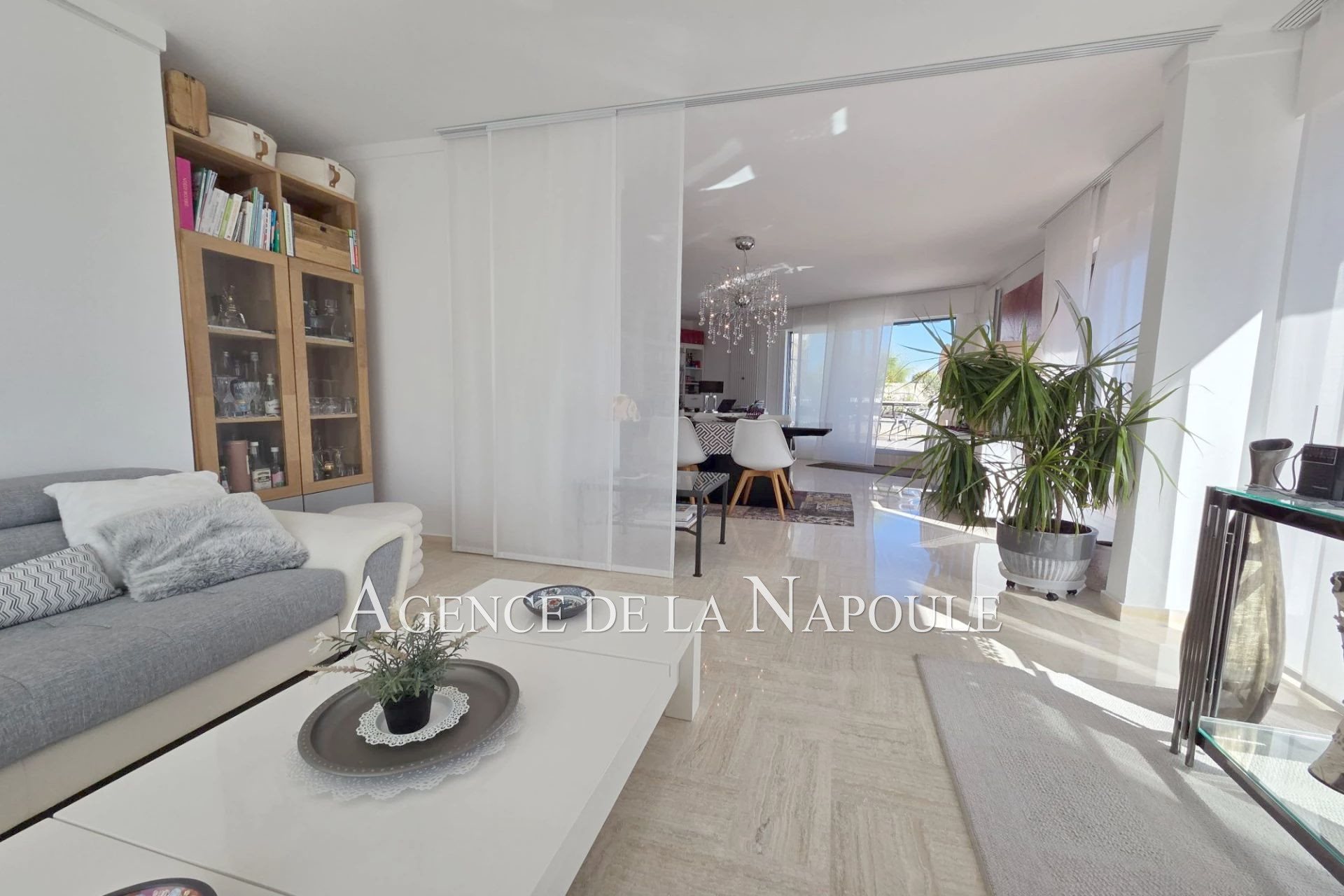 Appartement à vendre, 110m², Mandelieu-la-Napoule