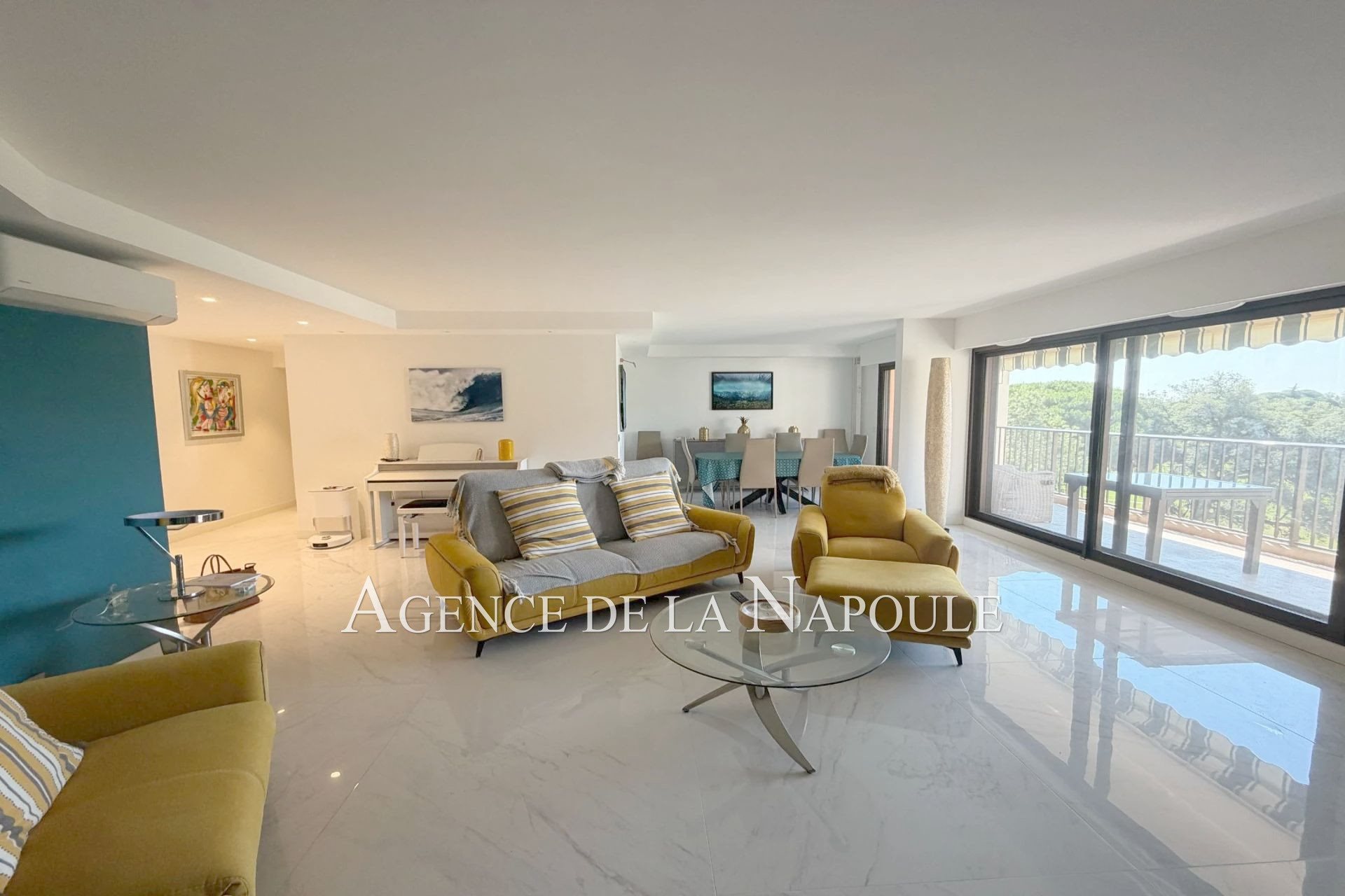 Appartement à vendre, 127m², Mandelieu-la-Napoule