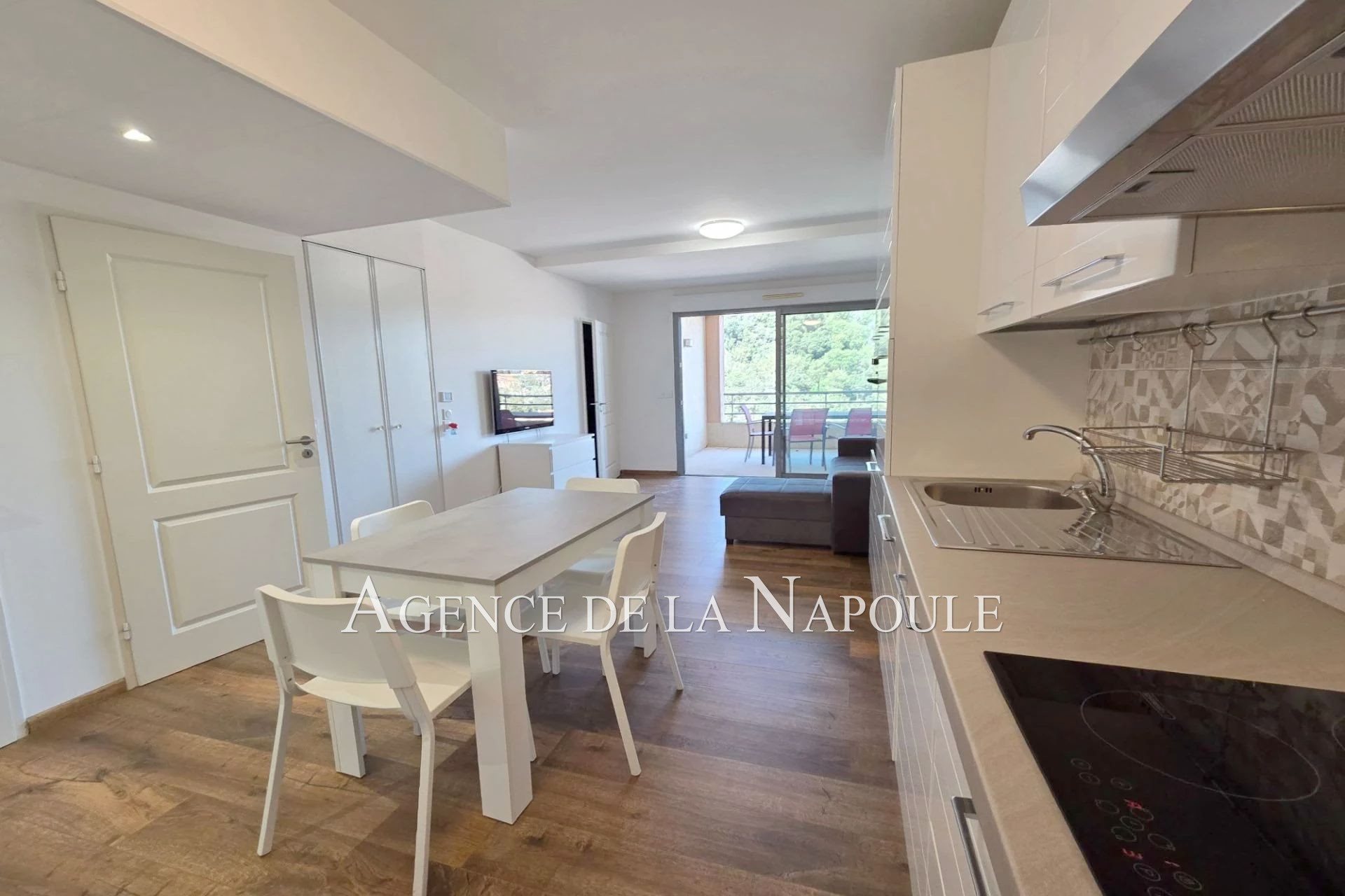 Appartement à vendre, 57m², Théoule-sur-Mer