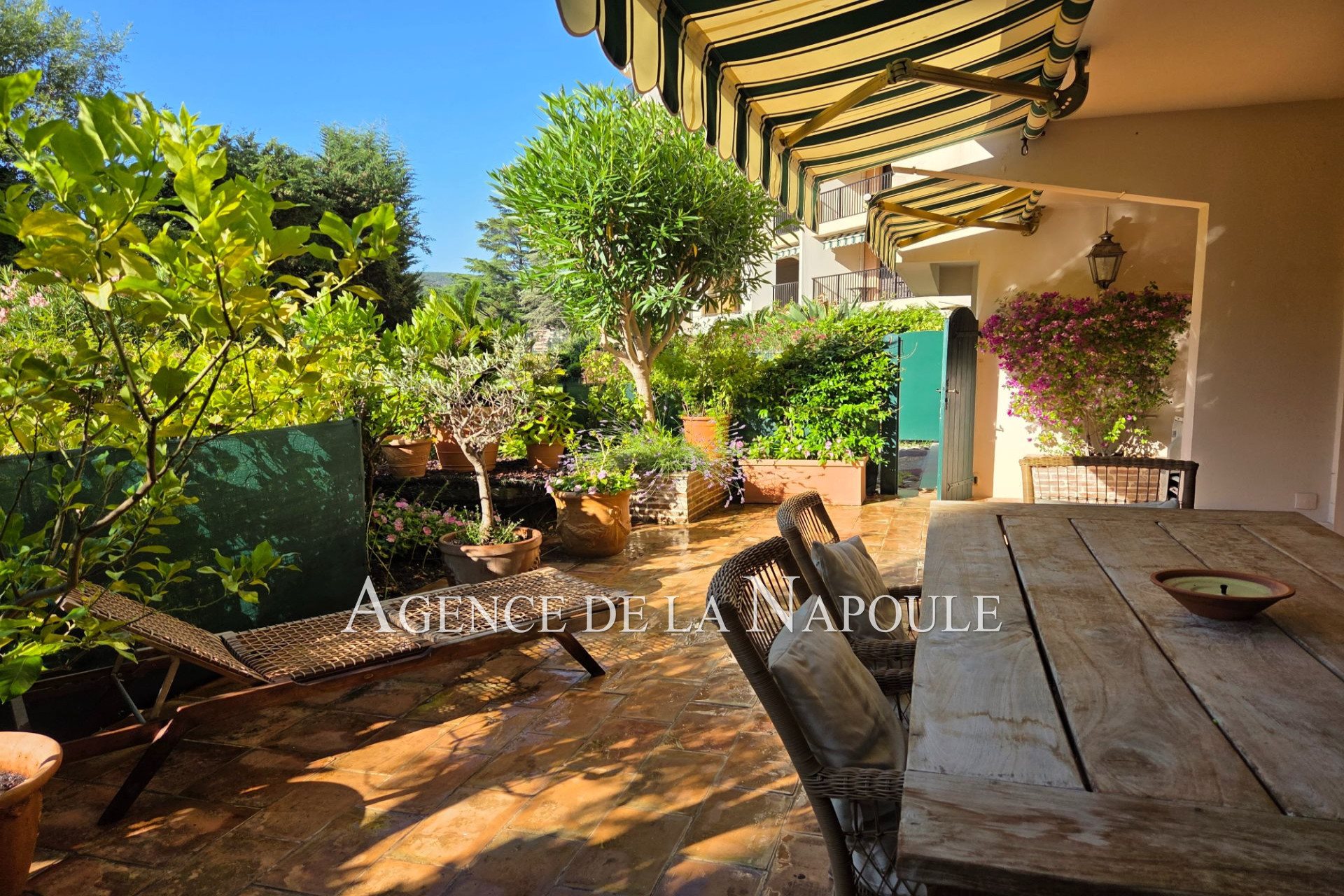 Appartement à vendre, 75m², Mandelieu-la-Napoule
