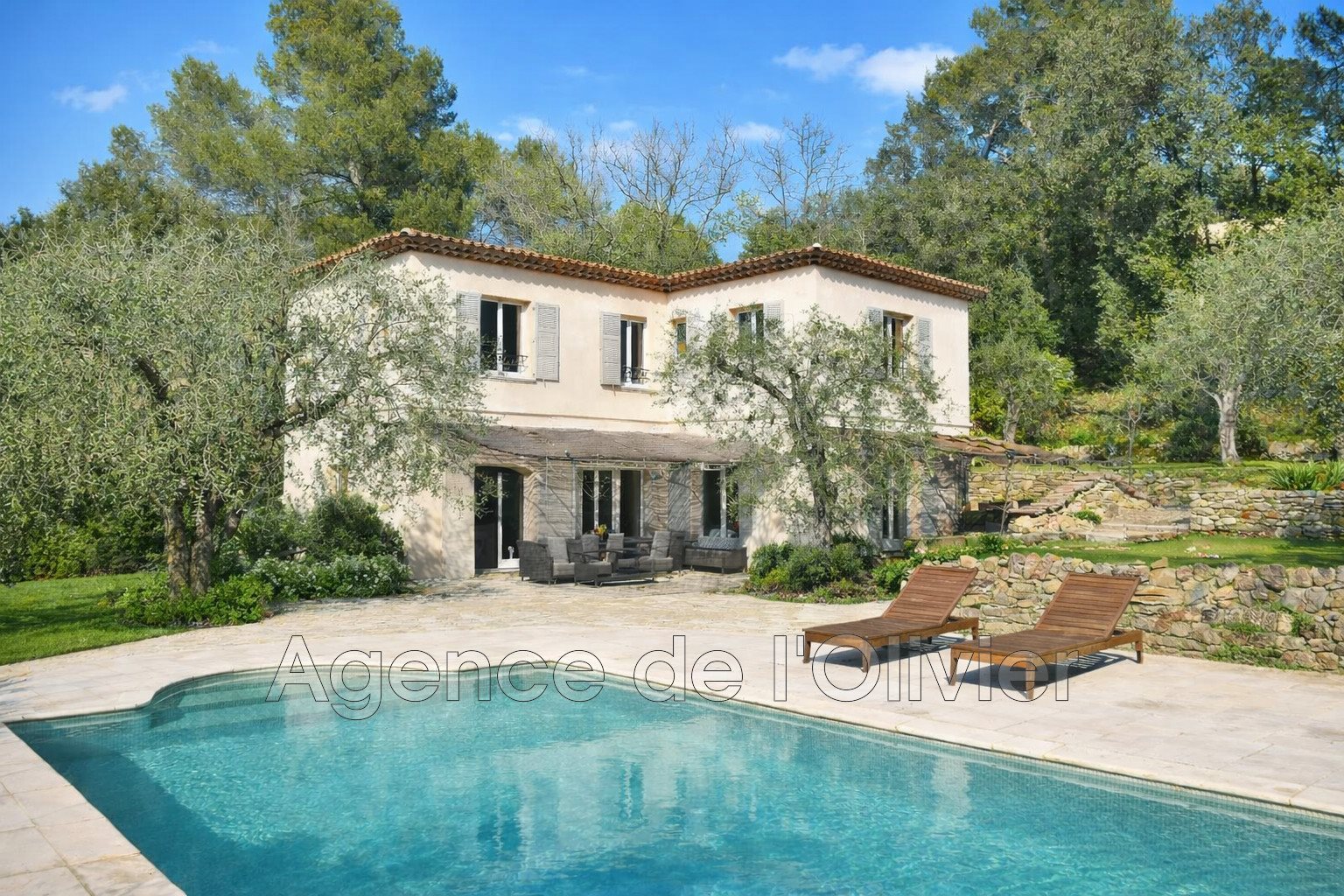 Maison à vendre, 144m², Valbonne