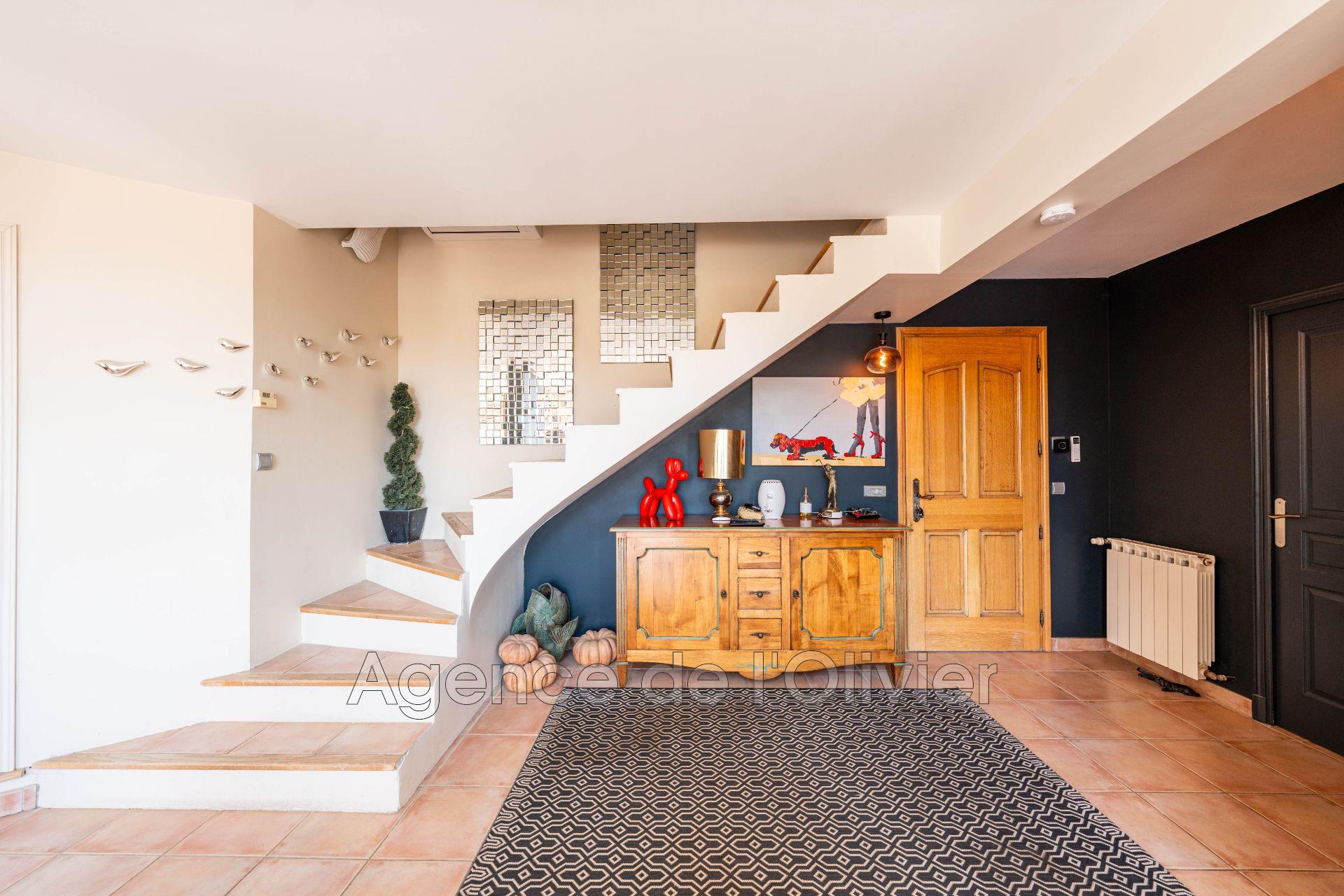 Maison à vendre, 227m², Valbonne