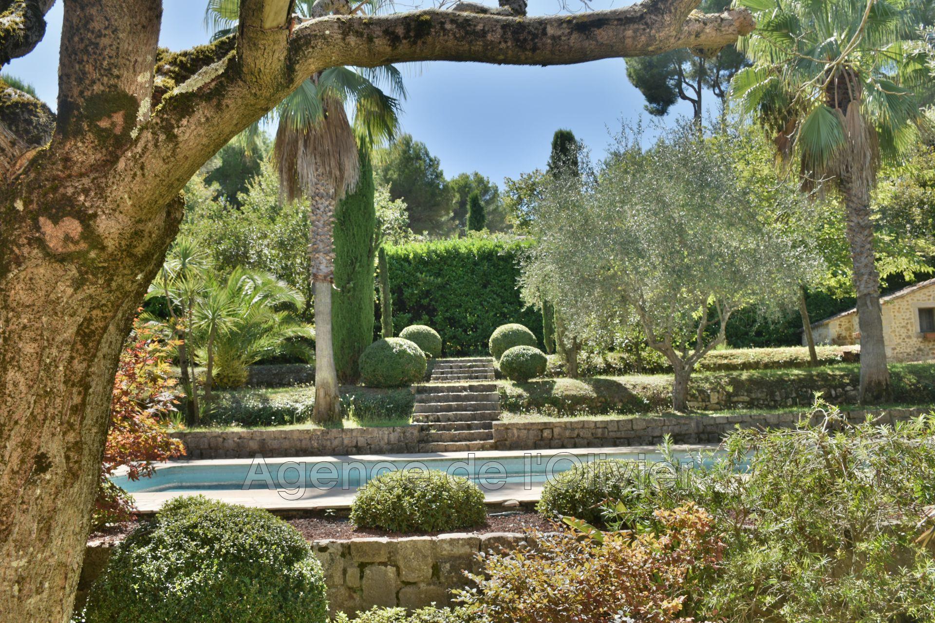 Maison à vendre, 240m², Valbonne