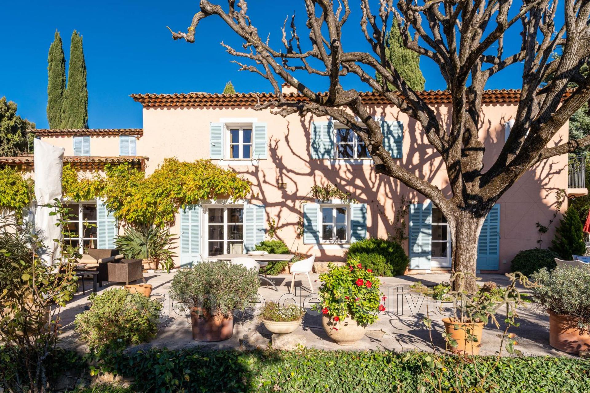 Maison à vendre, 260m², Valbonne