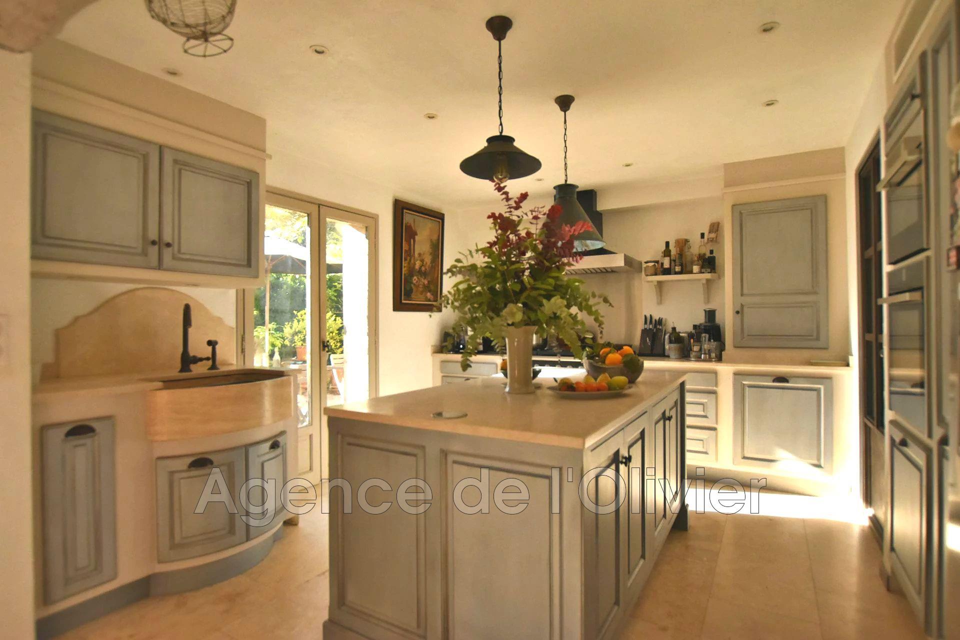 Maison à vendre, 300m², Valbonne