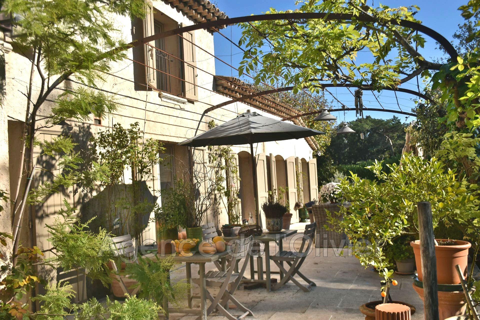 Maison à vendre, 300m², Valbonne