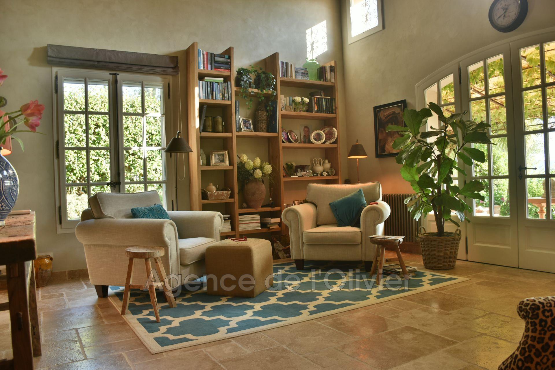 Maison à vendre, 234m², Valbonne
