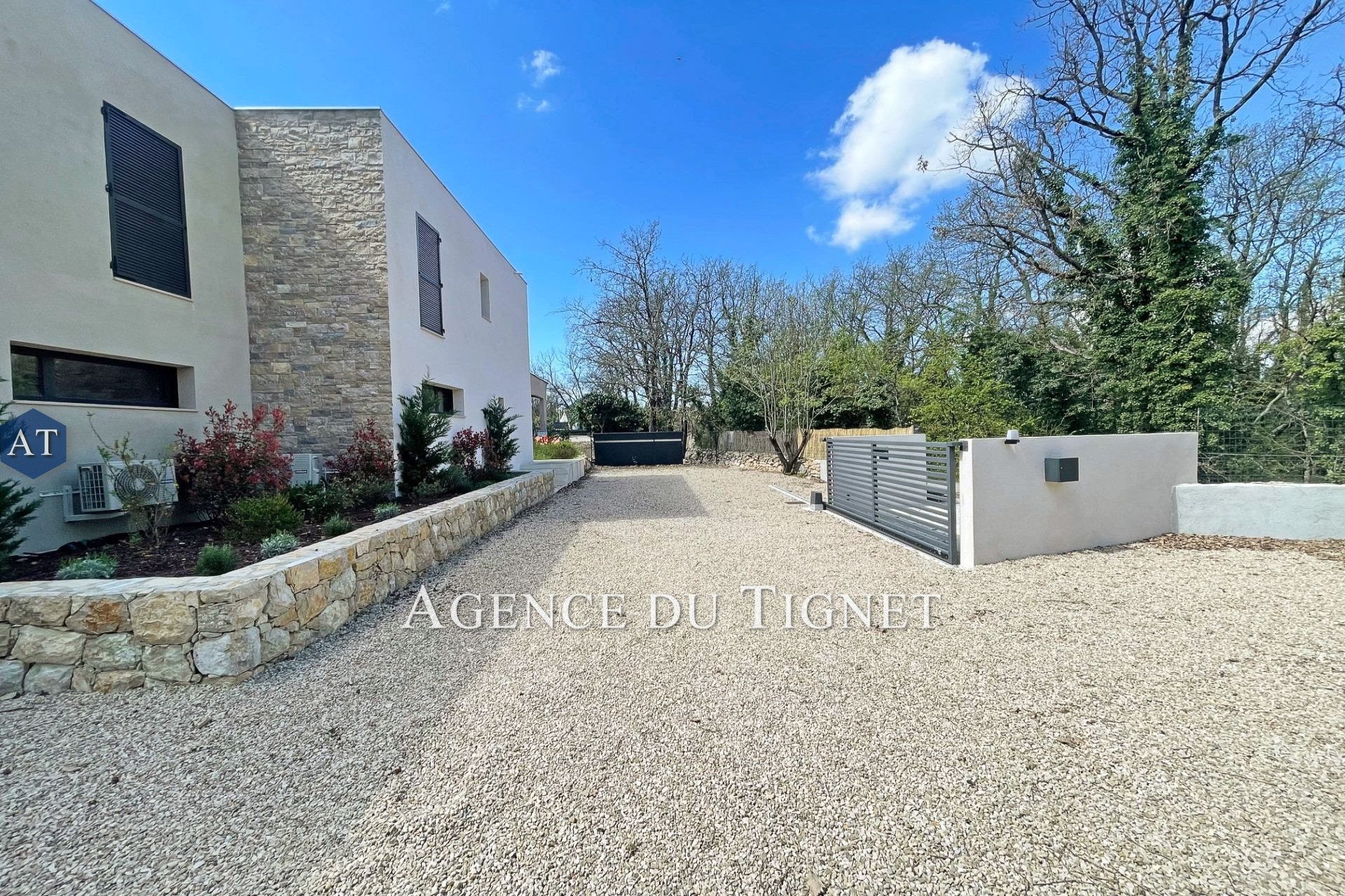 Maison à vendre, 120m², Saint-Cézaire-sur-Siagne