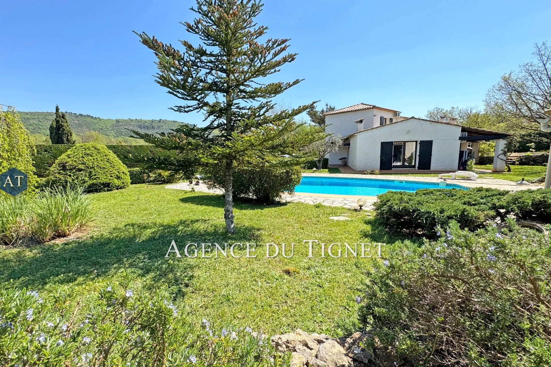 Maison à vendre, 170m², Saint-Cézaire-sur-Siagne