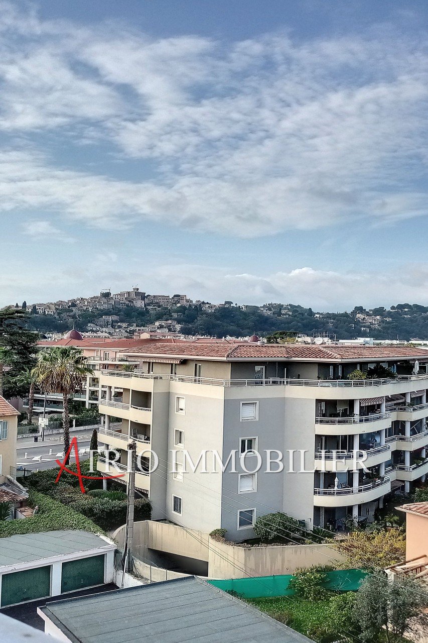 Appartement à louer, 57m², Cagnes-sur-Mer