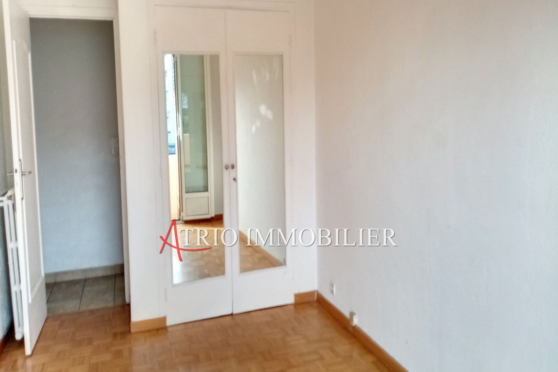 Appartement à louer, 57m², Cagnes-sur-Mer