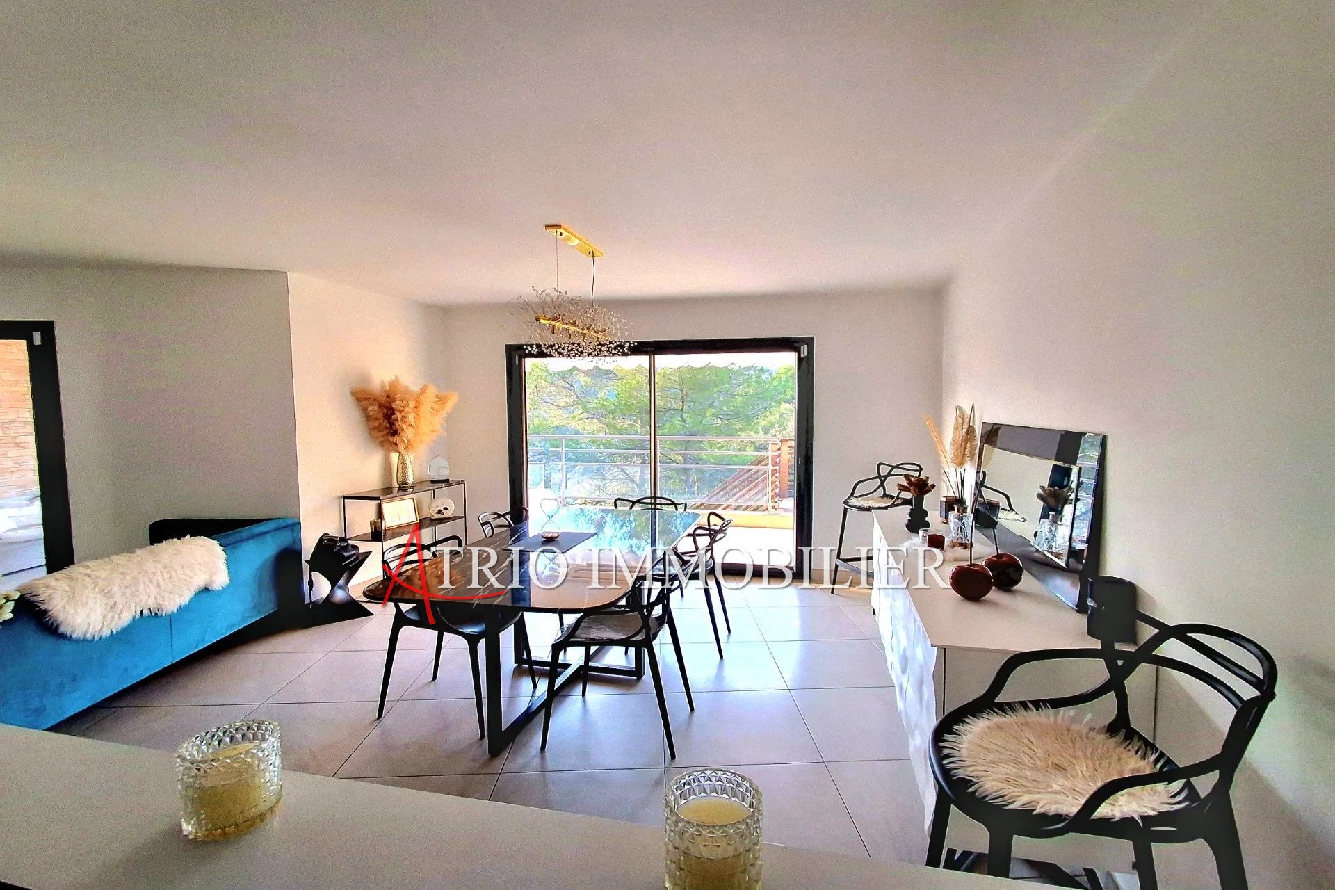 Appartement à vendre, 90m², Cagnes-sur-Mer