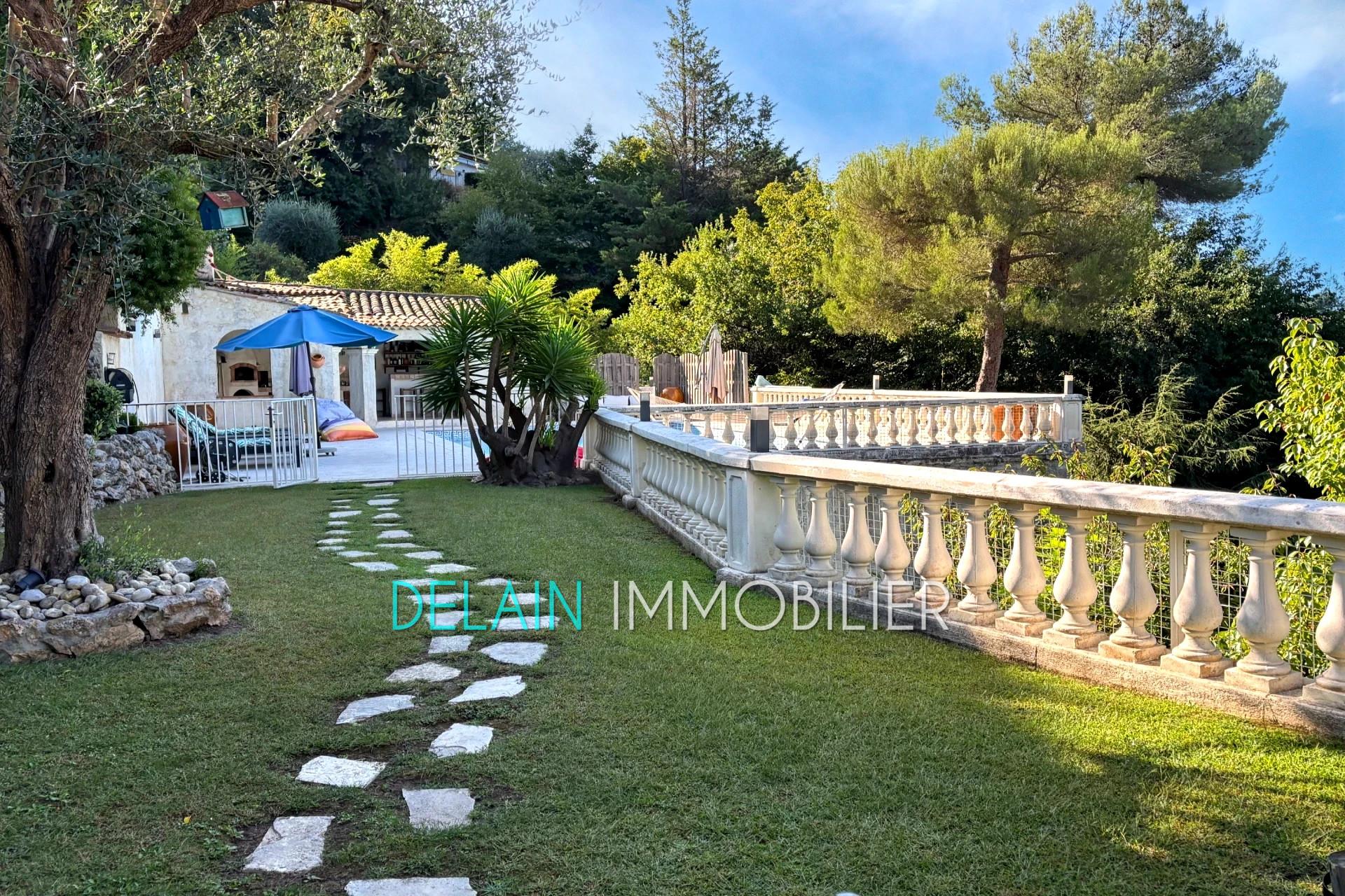 Maison à vendre, 275m², Aspremont