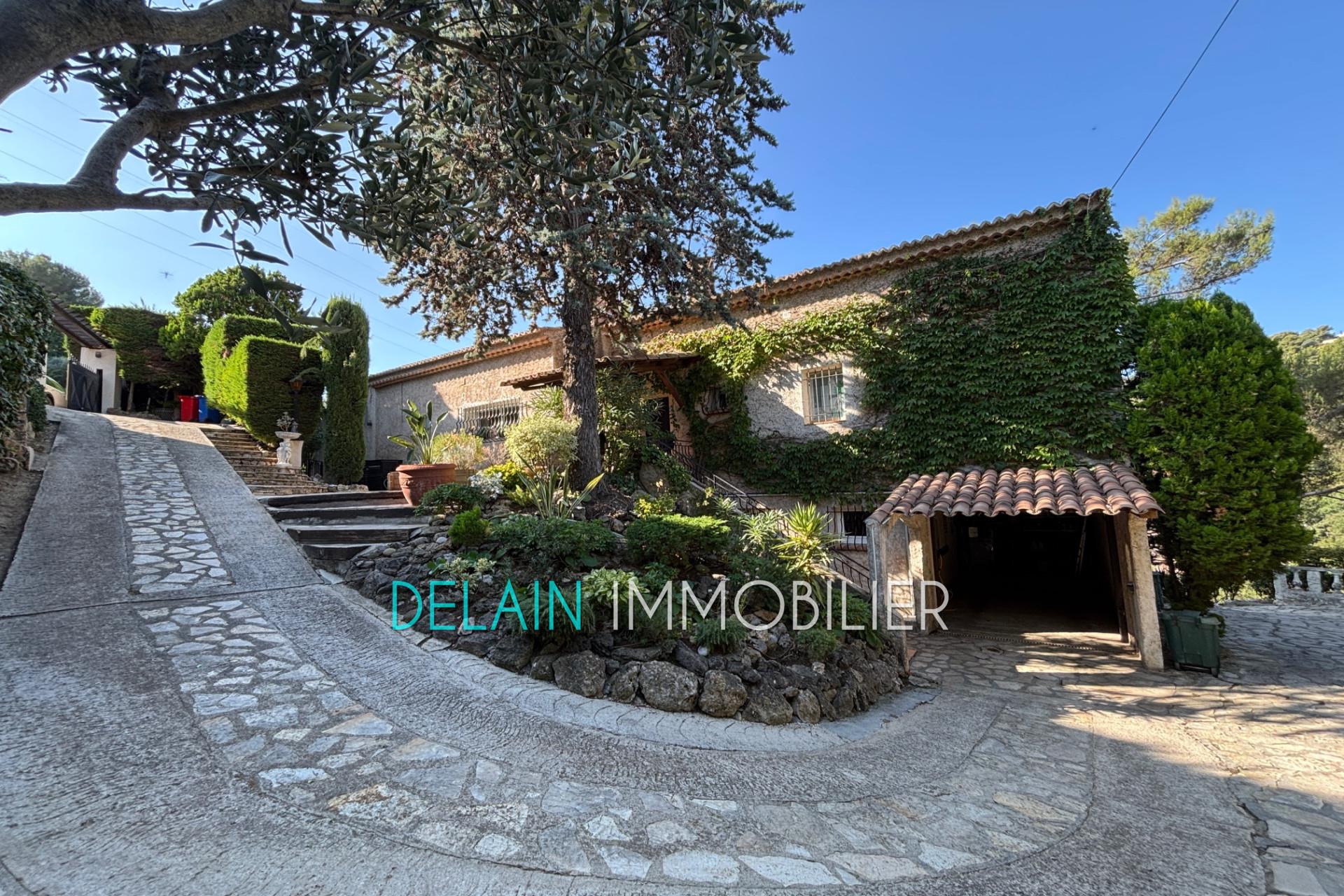 Maison à vendre, 275m², Aspremont