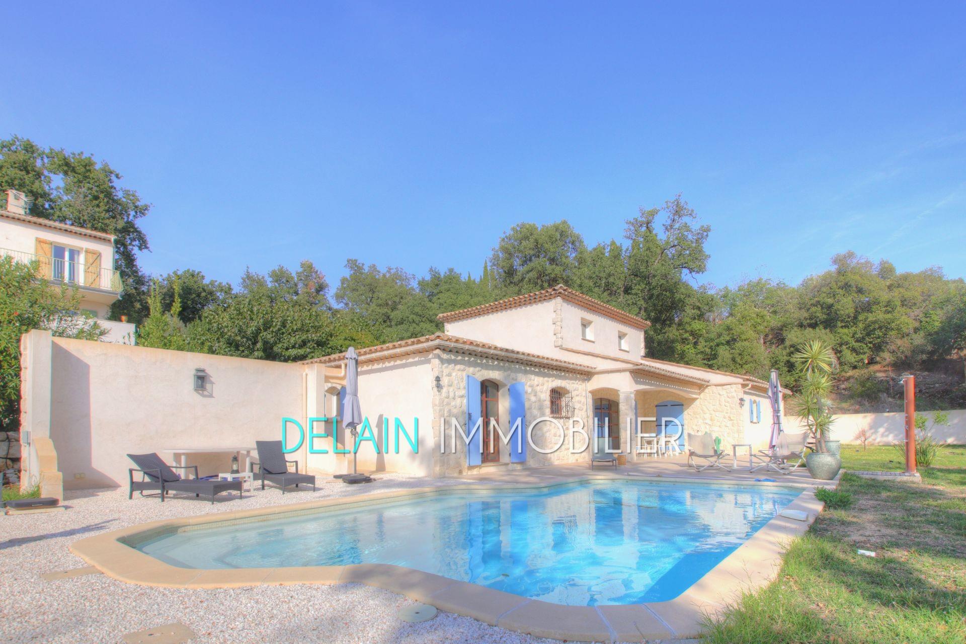 Maison à vendre, 150m², Roquefort-les-Pins