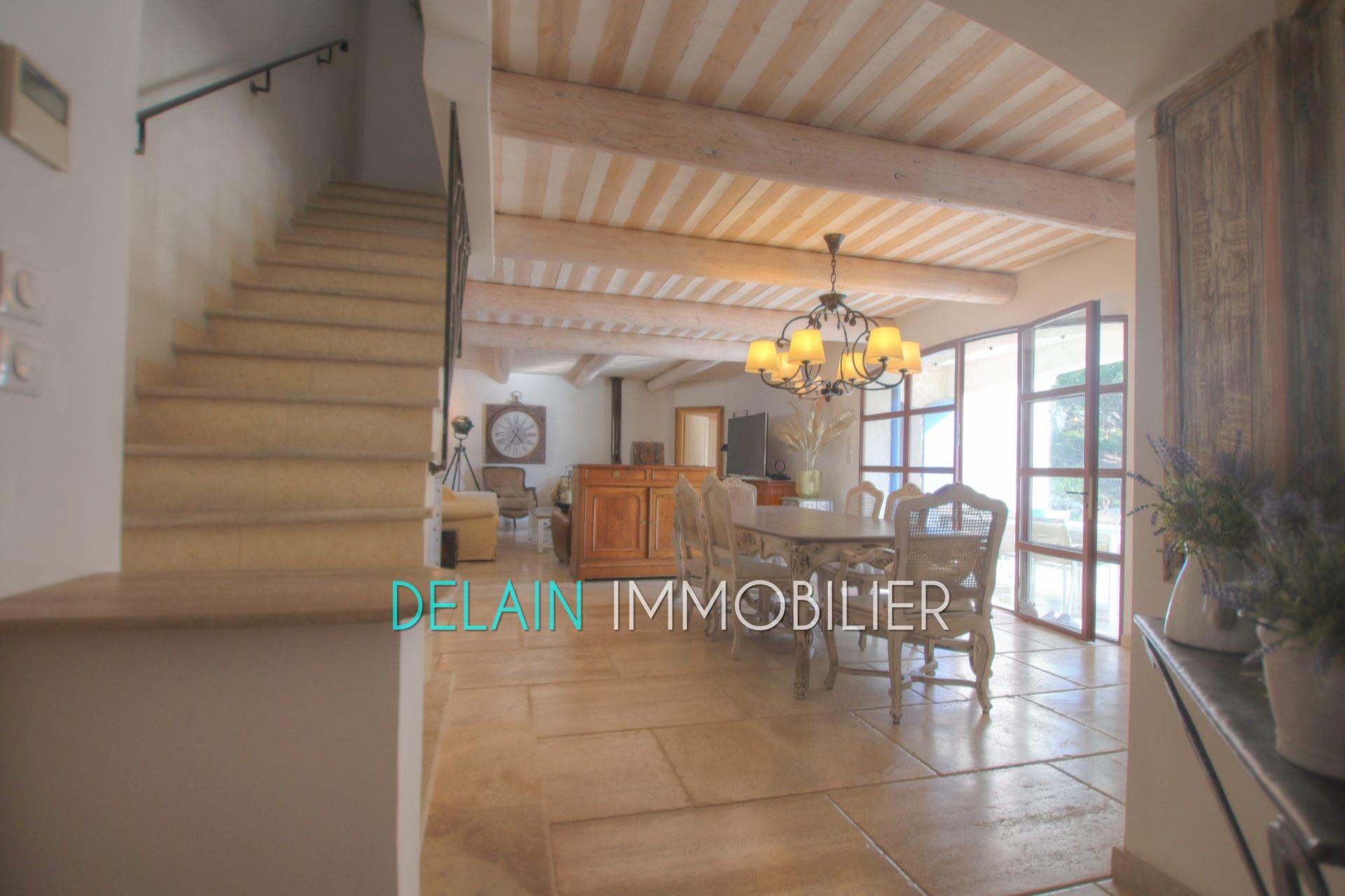 Maison à vendre, 150m², Roquefort-les-Pins