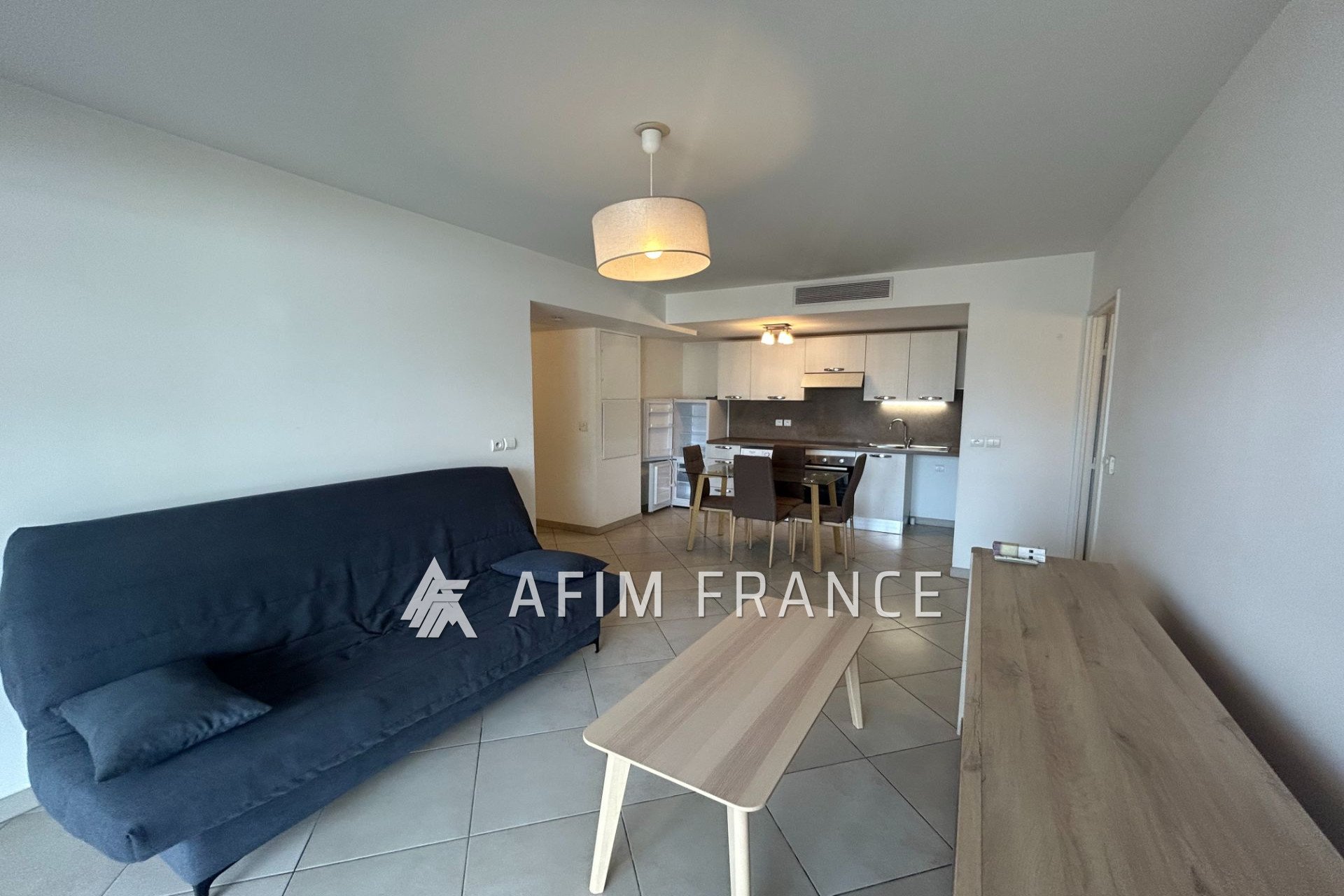 Appartement à louer, 47m², Menton