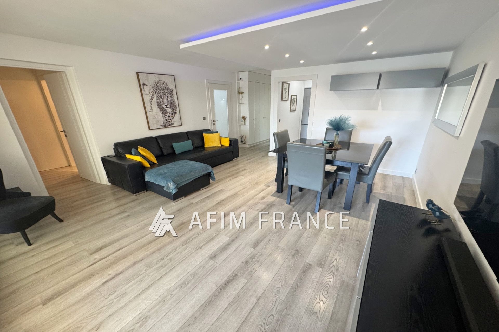 Appartement à vendre, 73m², Beausoleil