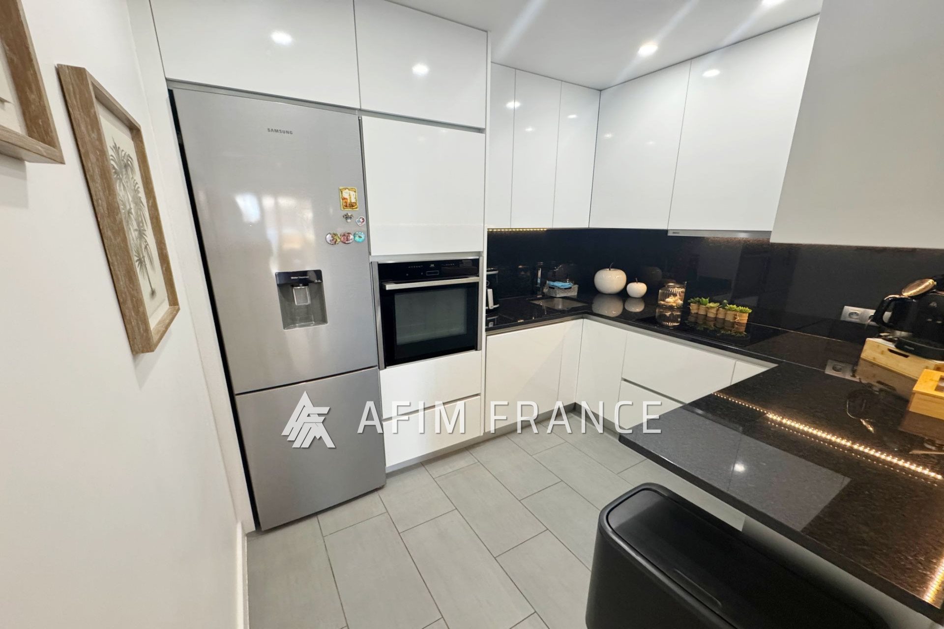 Appartement à vendre, 73m², Beausoleil