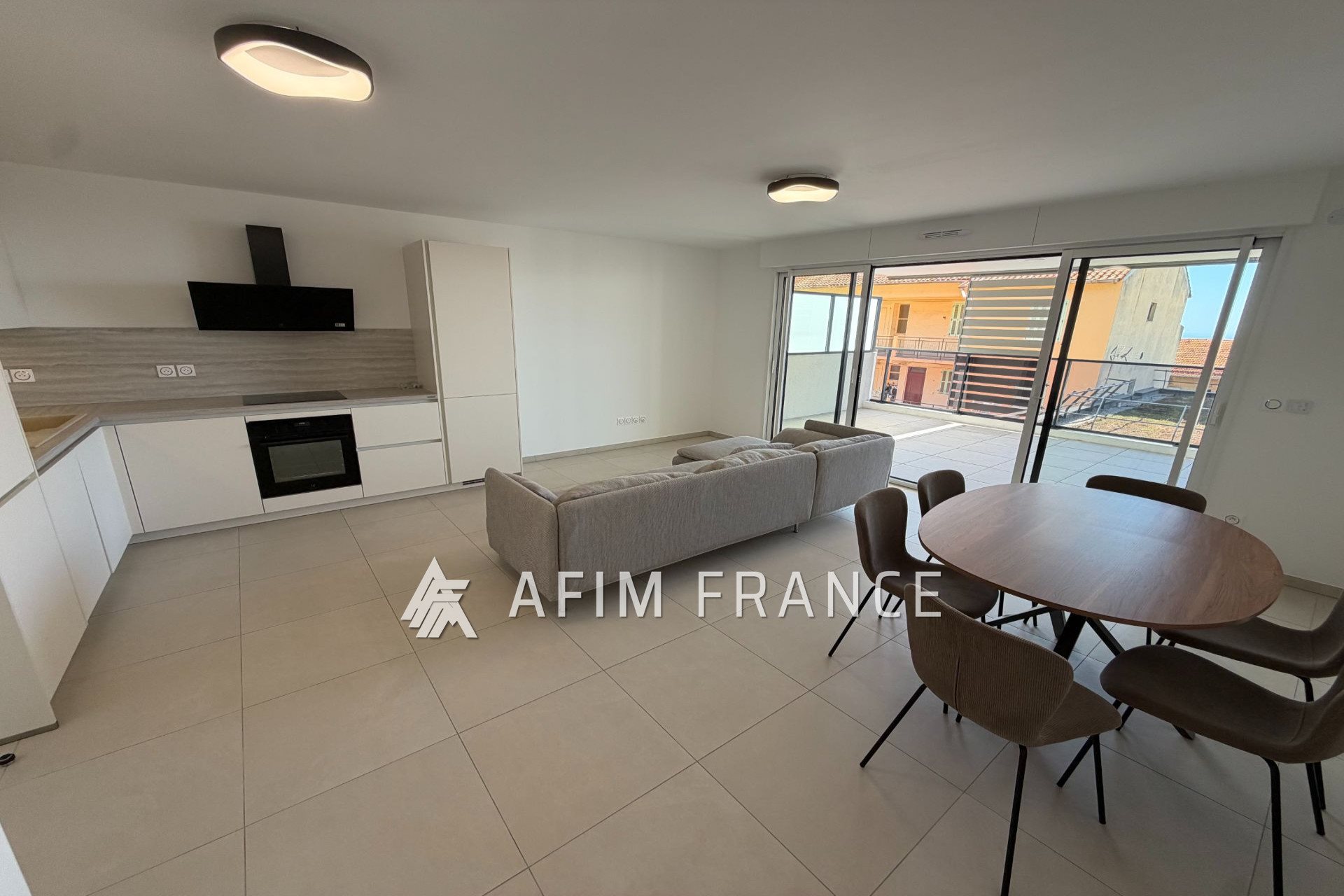 Appartement à louer, 73m², Cap-d'Ail