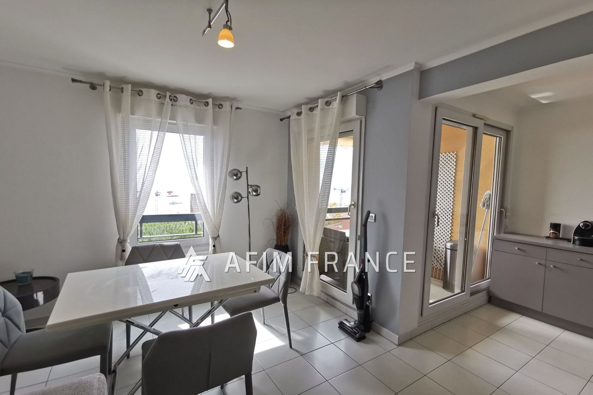 Appartement à louer, 26m², Beausoleil