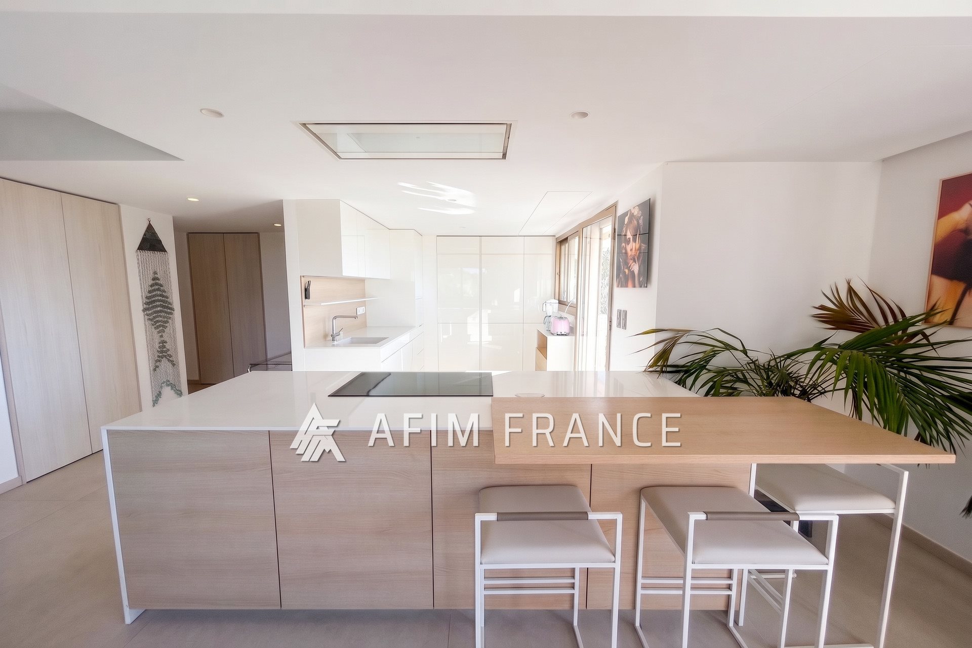 Appartement à louer, 130m², Èze