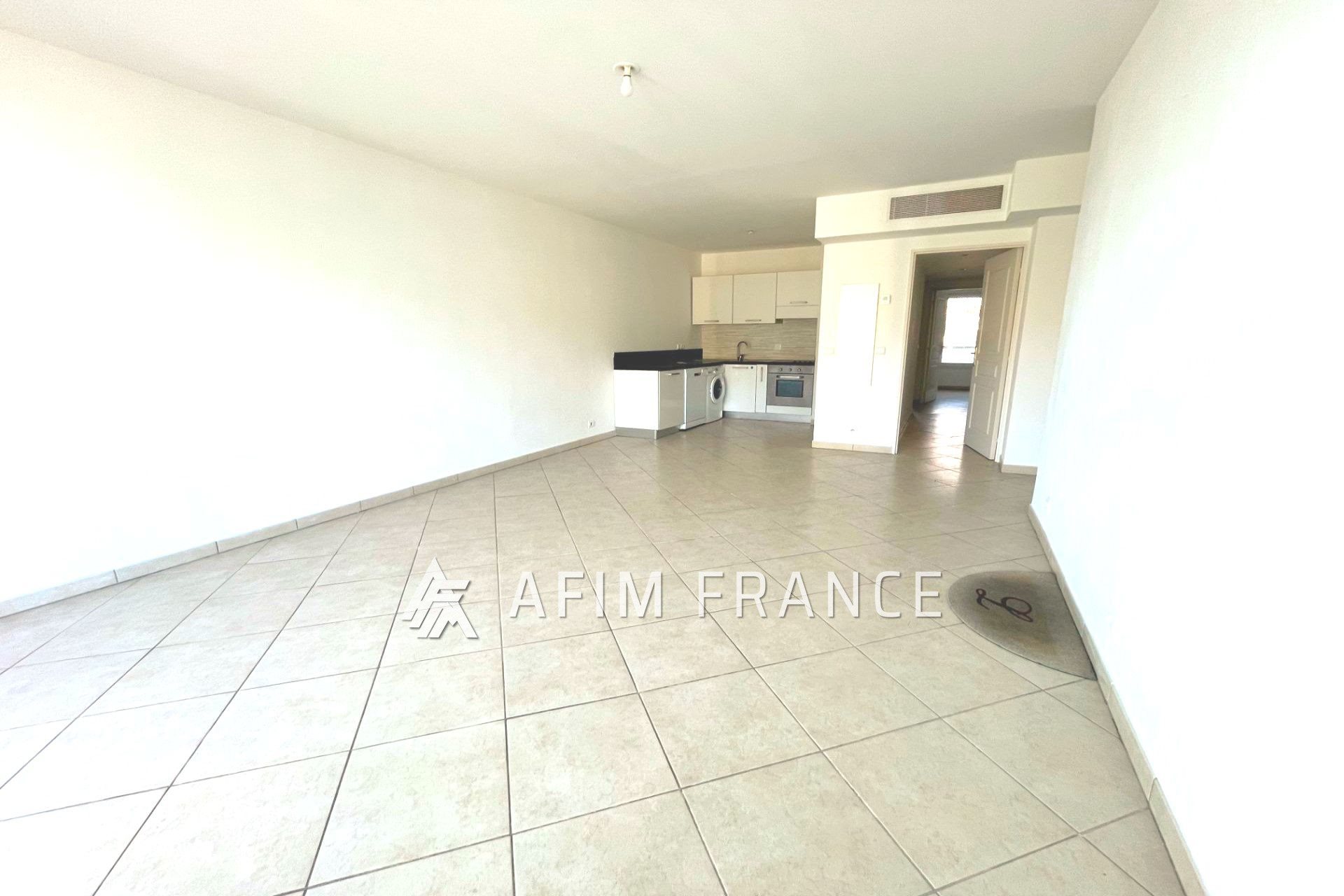 Appartement à louer, 61m², Beausoleil