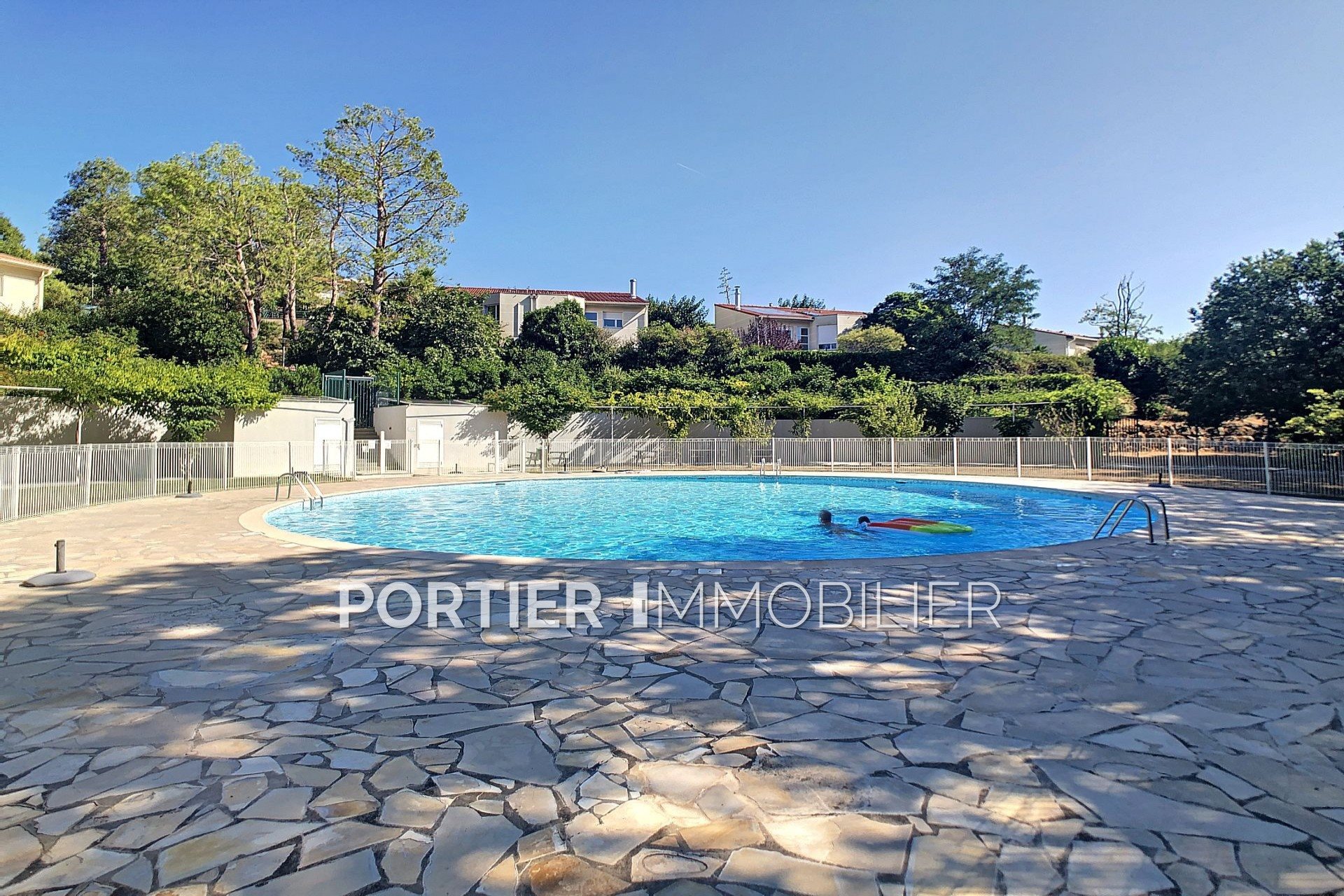 Appartement à louer, 20m², Antibes