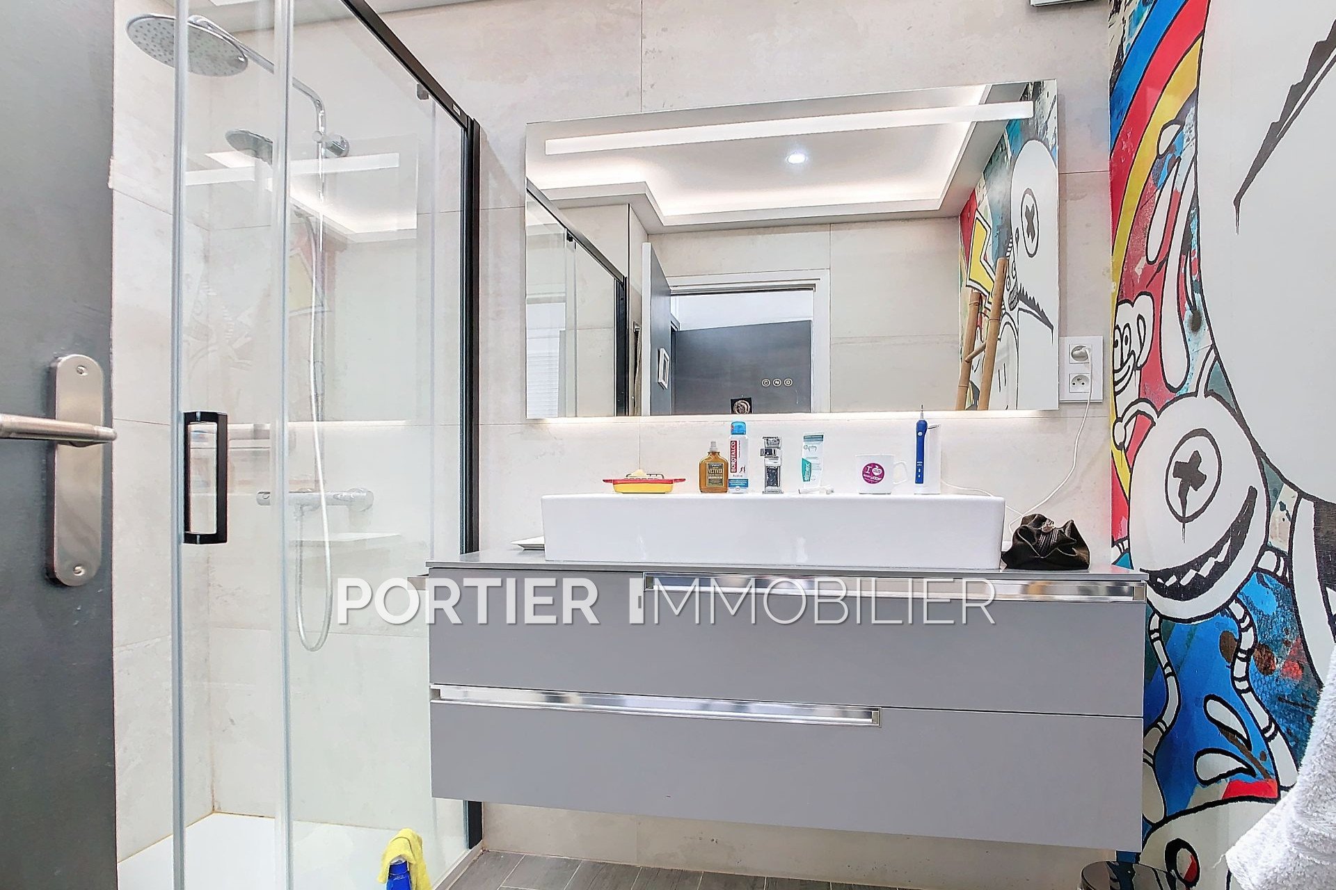Appartement à louer, 63m², Antibes