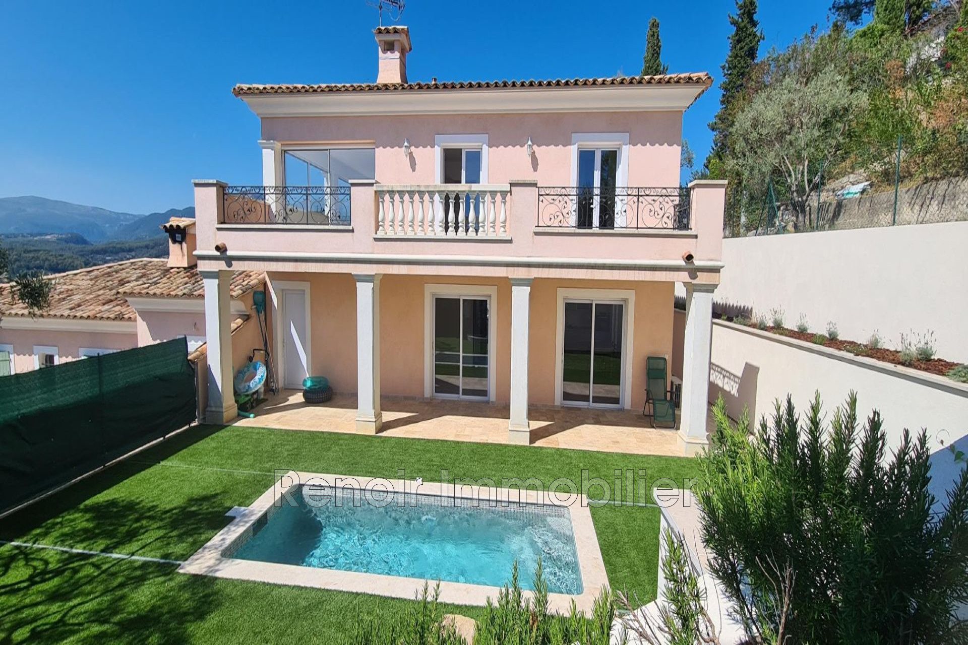Maison à louer, 130m², Cagnes-sur-Mer