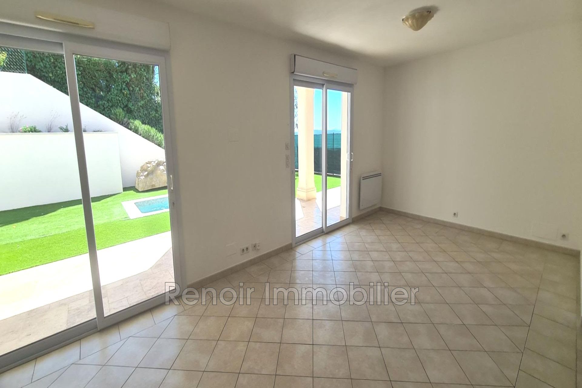 Maison à louer, 130m², Cagnes-sur-Mer